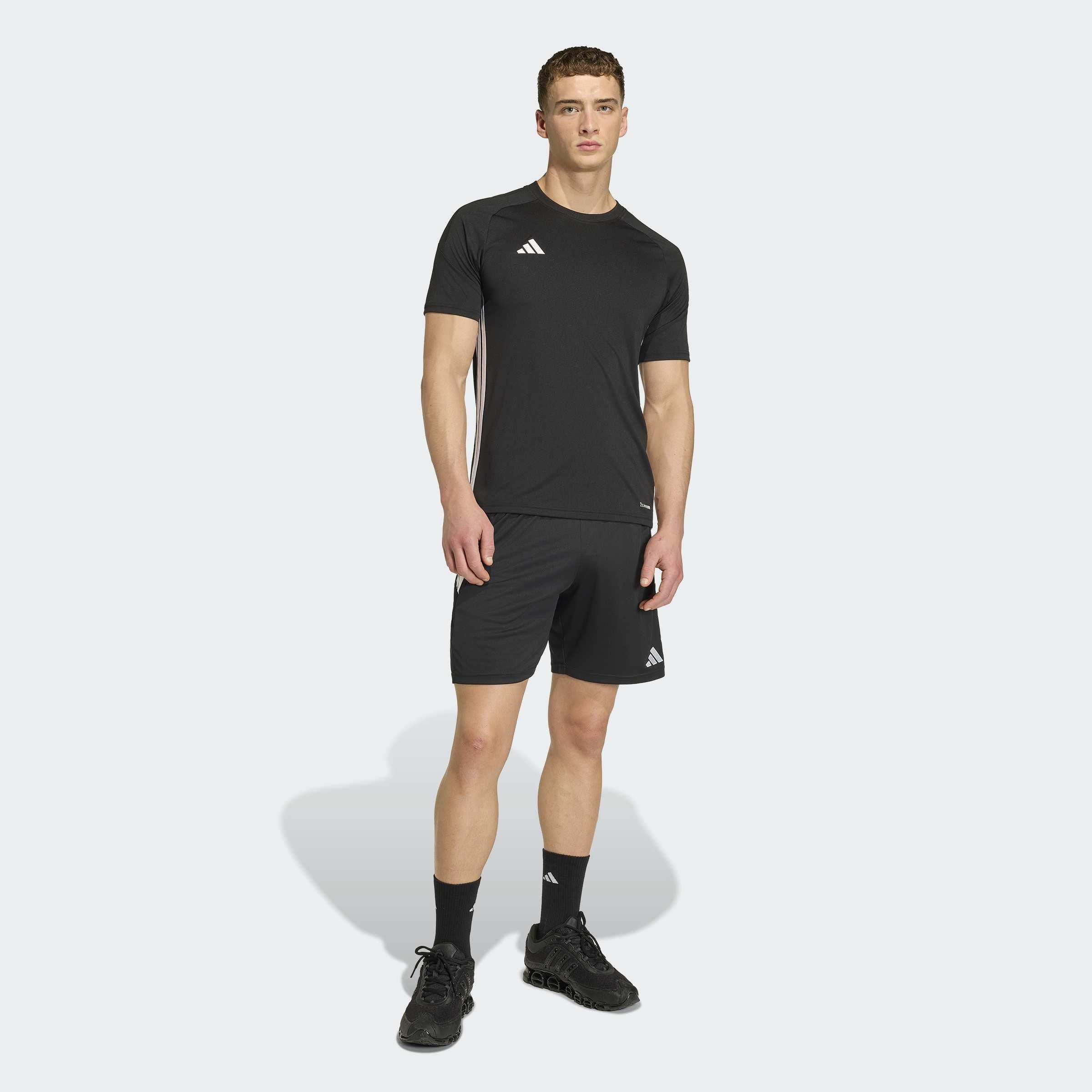 Tiro 26 Essentials Jersey, Black, A701_ONE, large image number 5