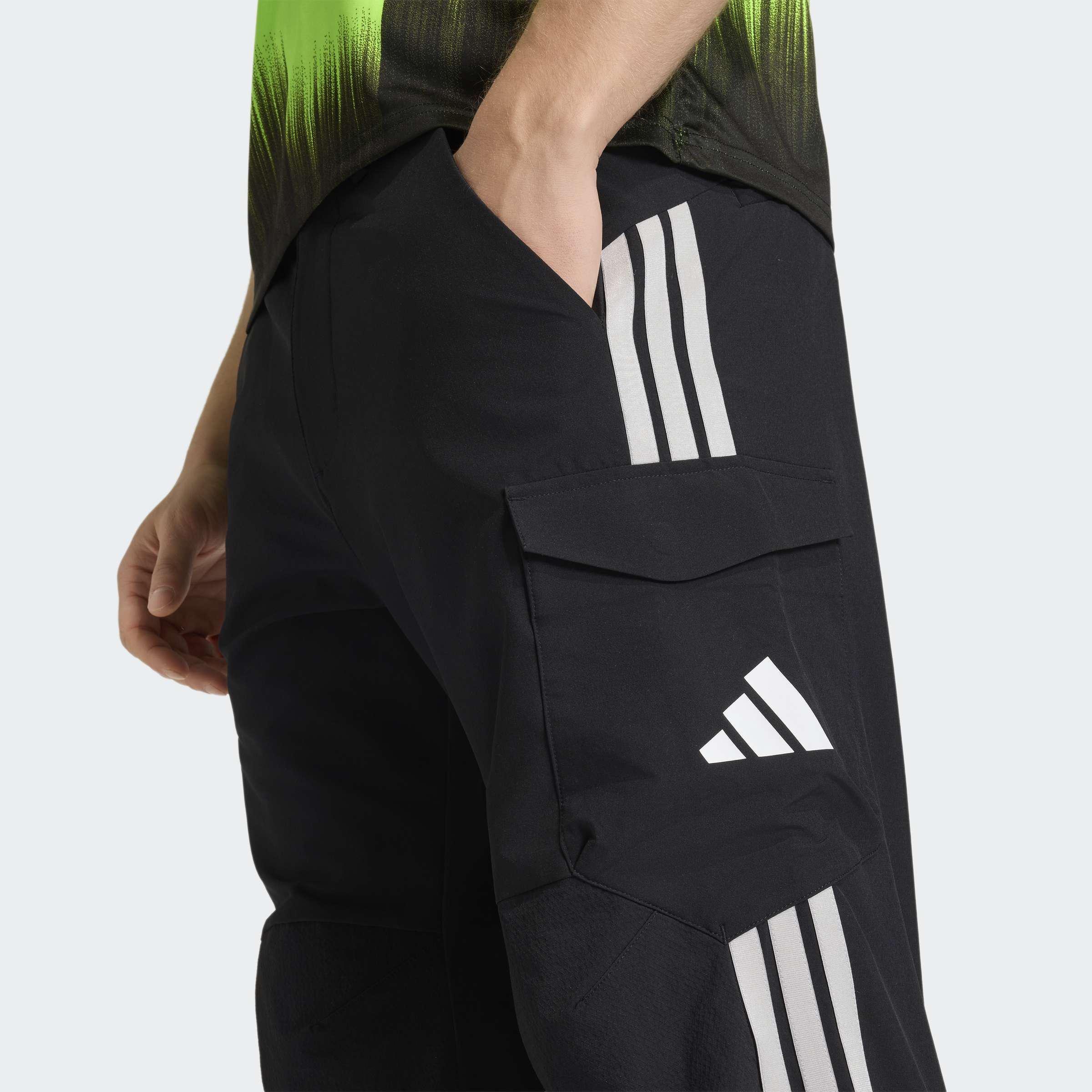 Mercedes - AMG Petronas Formula 1 Team Mechanics Pant, Black, A701_ONE, large image number 3