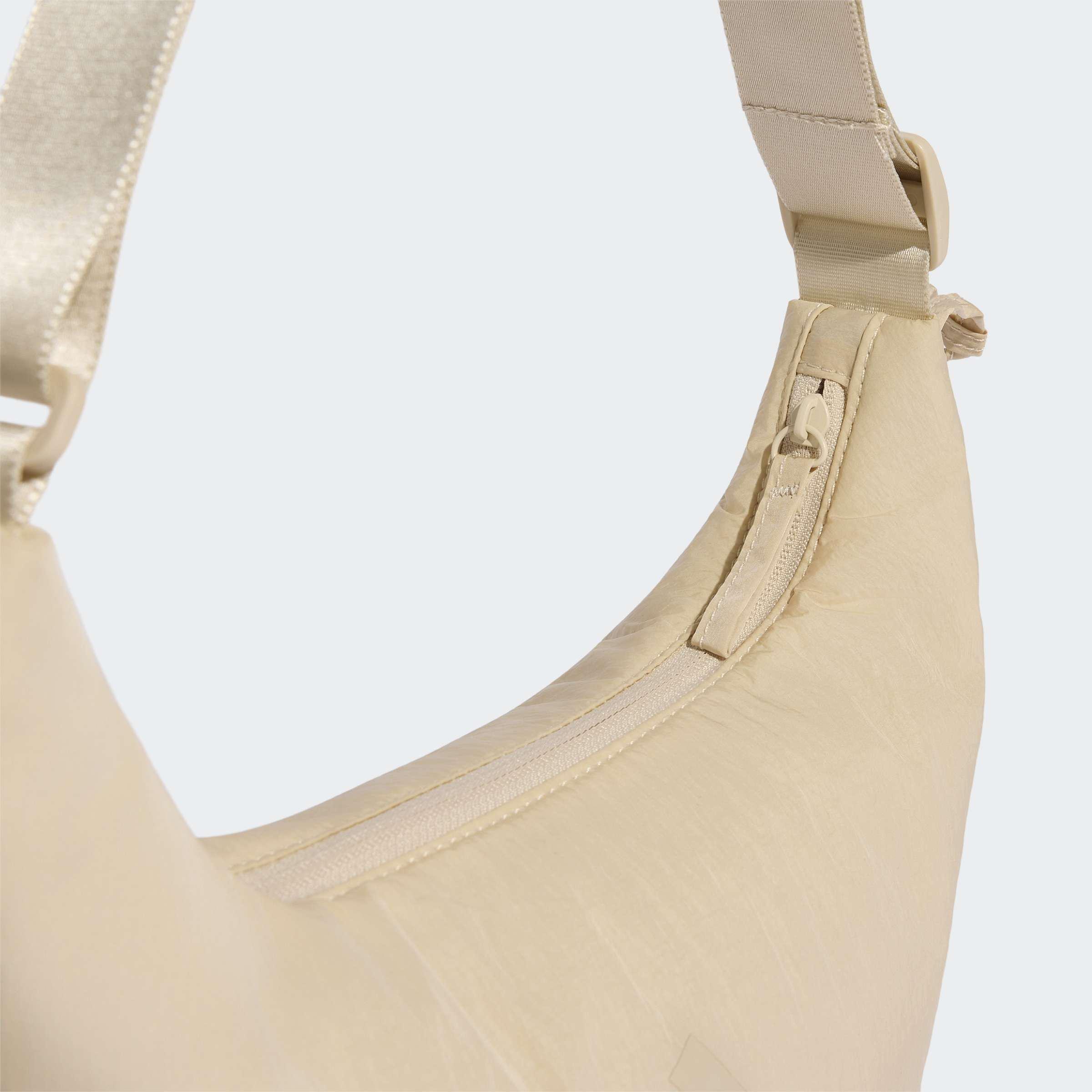 Glow Shoulder Bag, Beige, A701_ONE, large image number 5