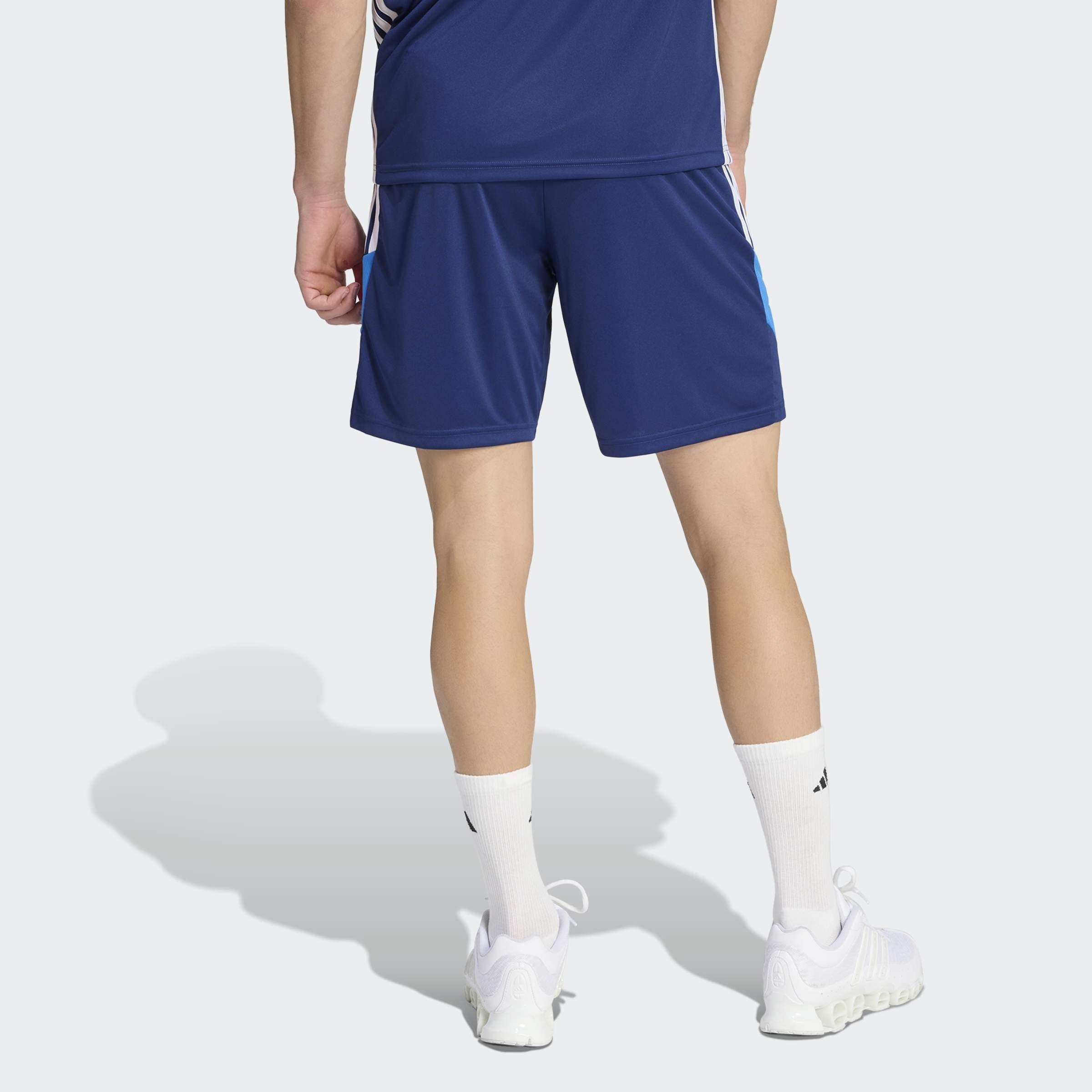 Tiro 26 Essentials Shorts, Blue