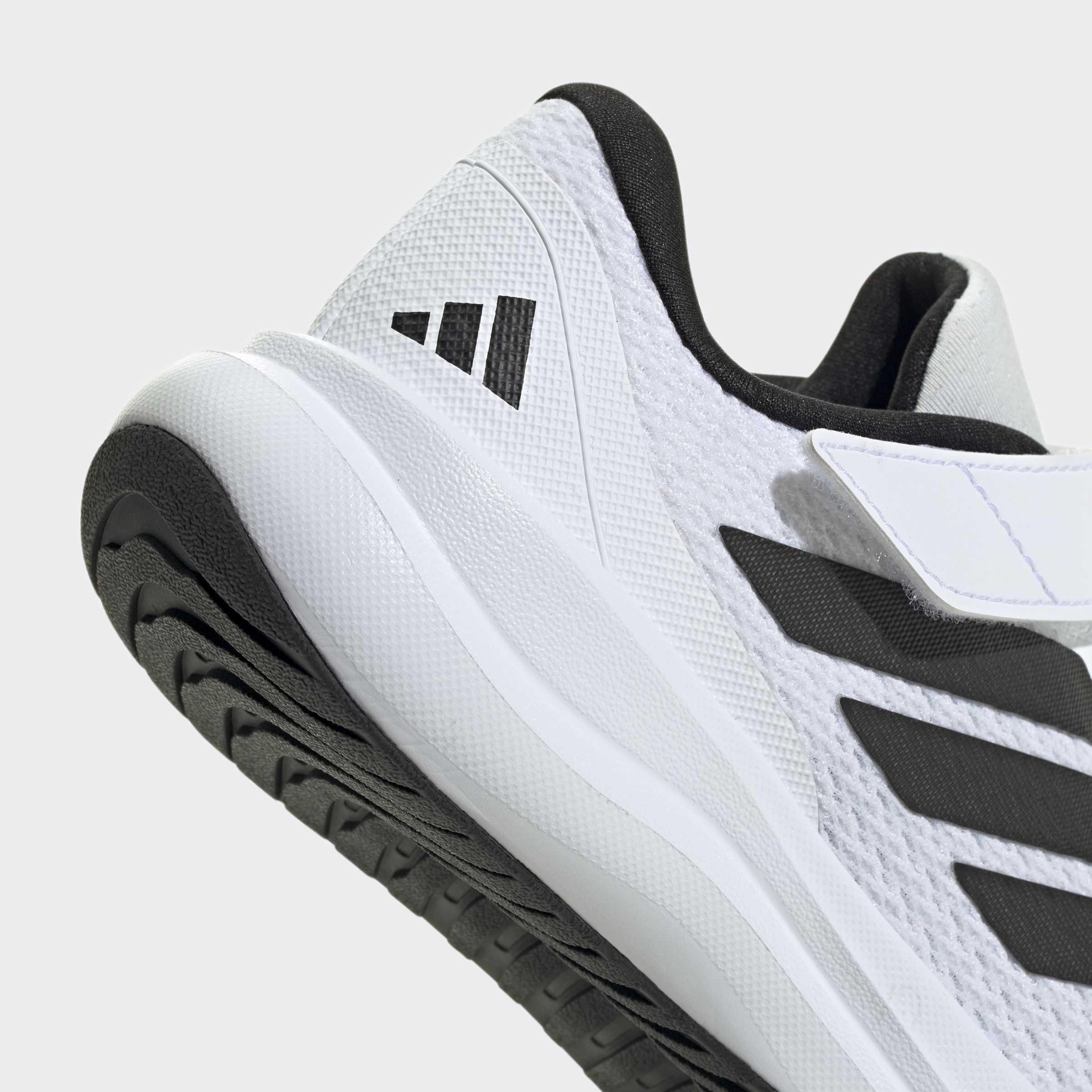 Kids Unisex Runfalcon 6 Shoes, White, A701_ONE, large image number 5