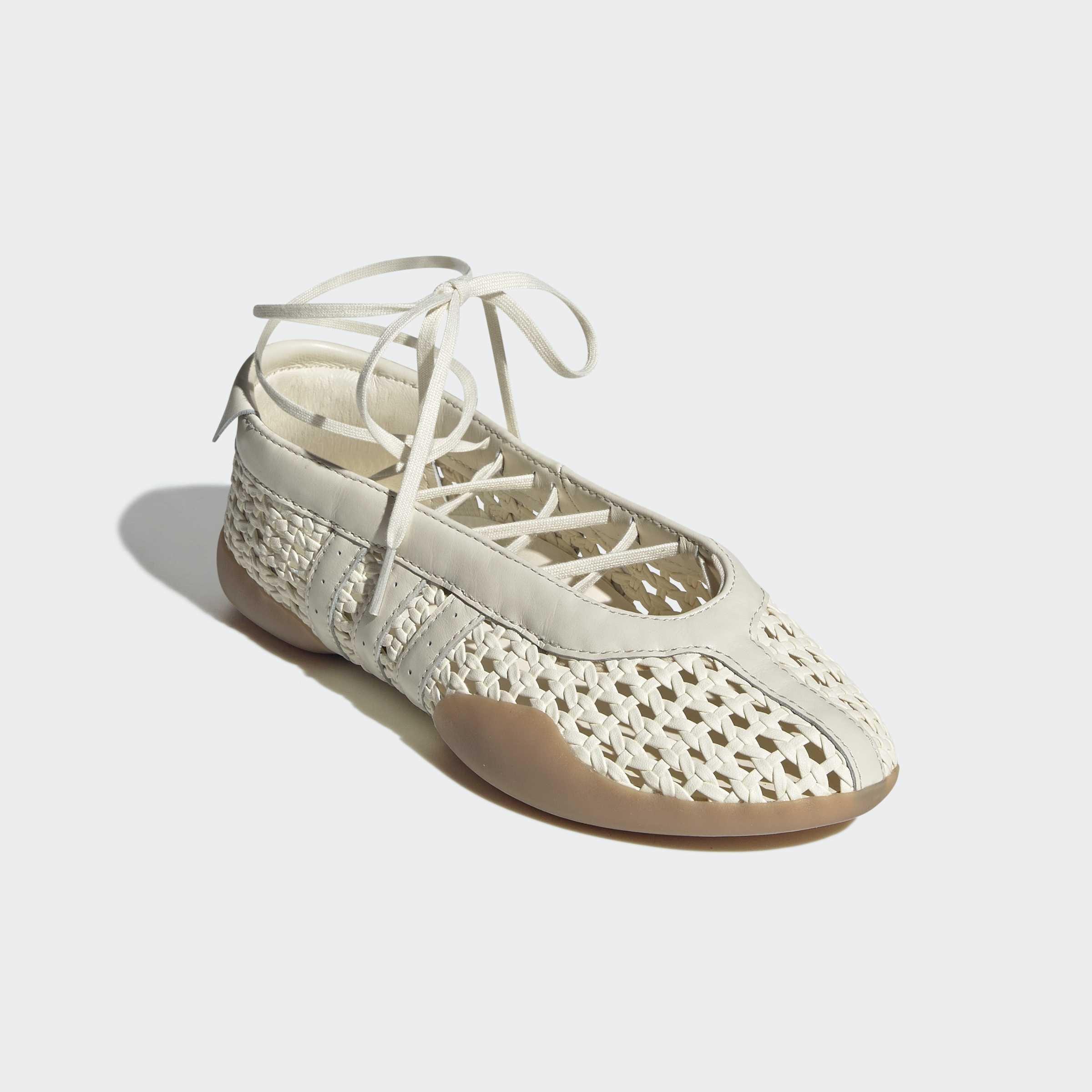Taekwondo Mei Shoes, Beige, A701_ONE, large image number 2