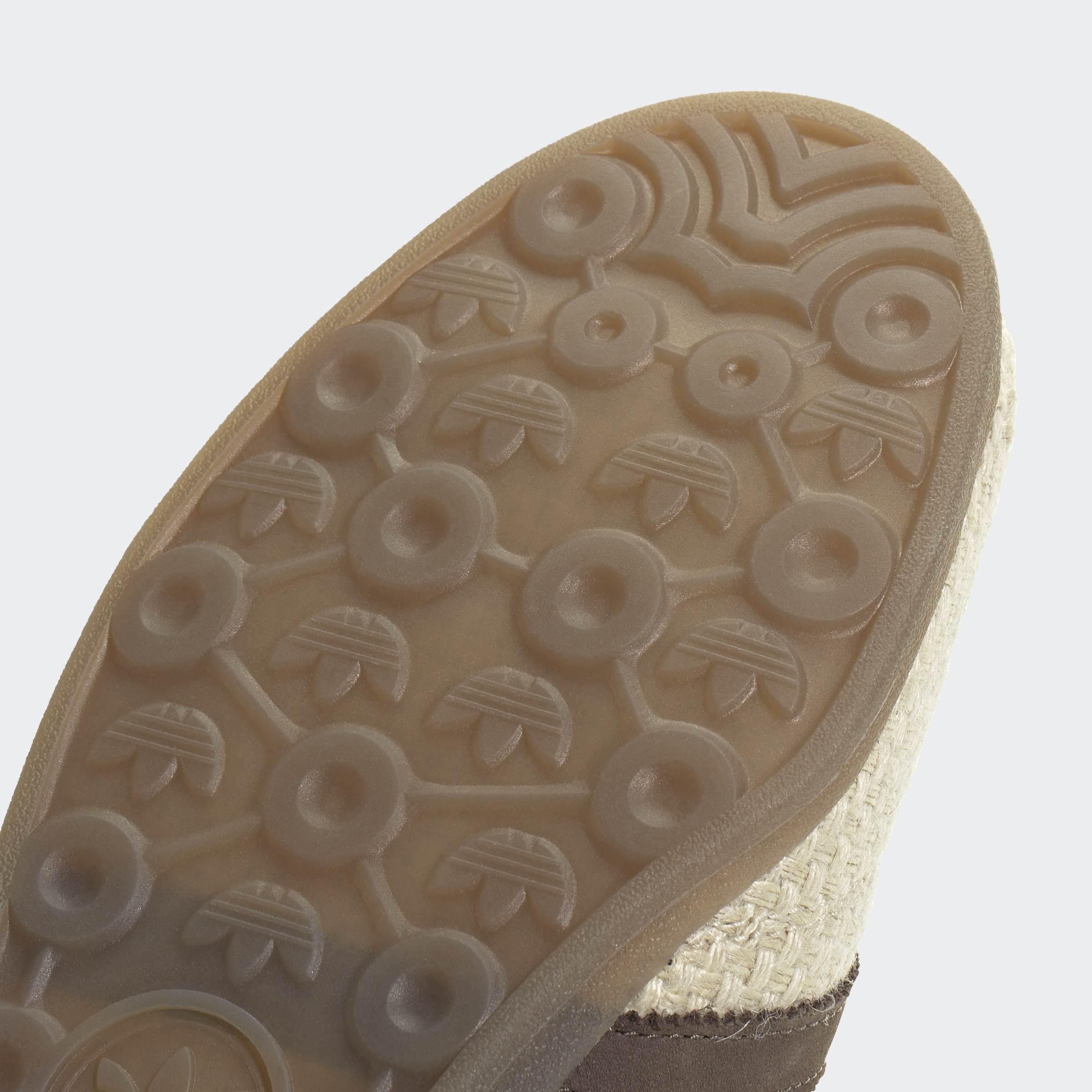 Gazelle Lo Pro Shoes, White, A701_ONE, large image number 4