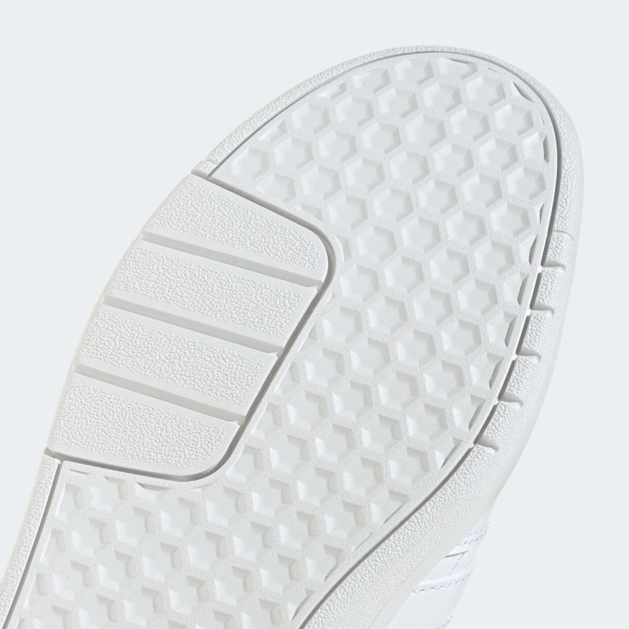 Courtwave Shoes, White, A701_ONE, large image number 4