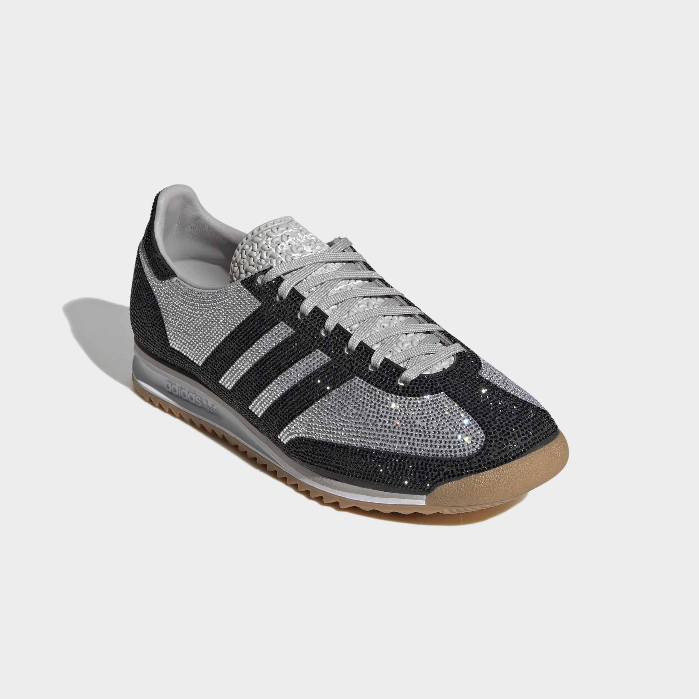 SL 72 OG Shoes, Grey, A701_ONE, large image number 2