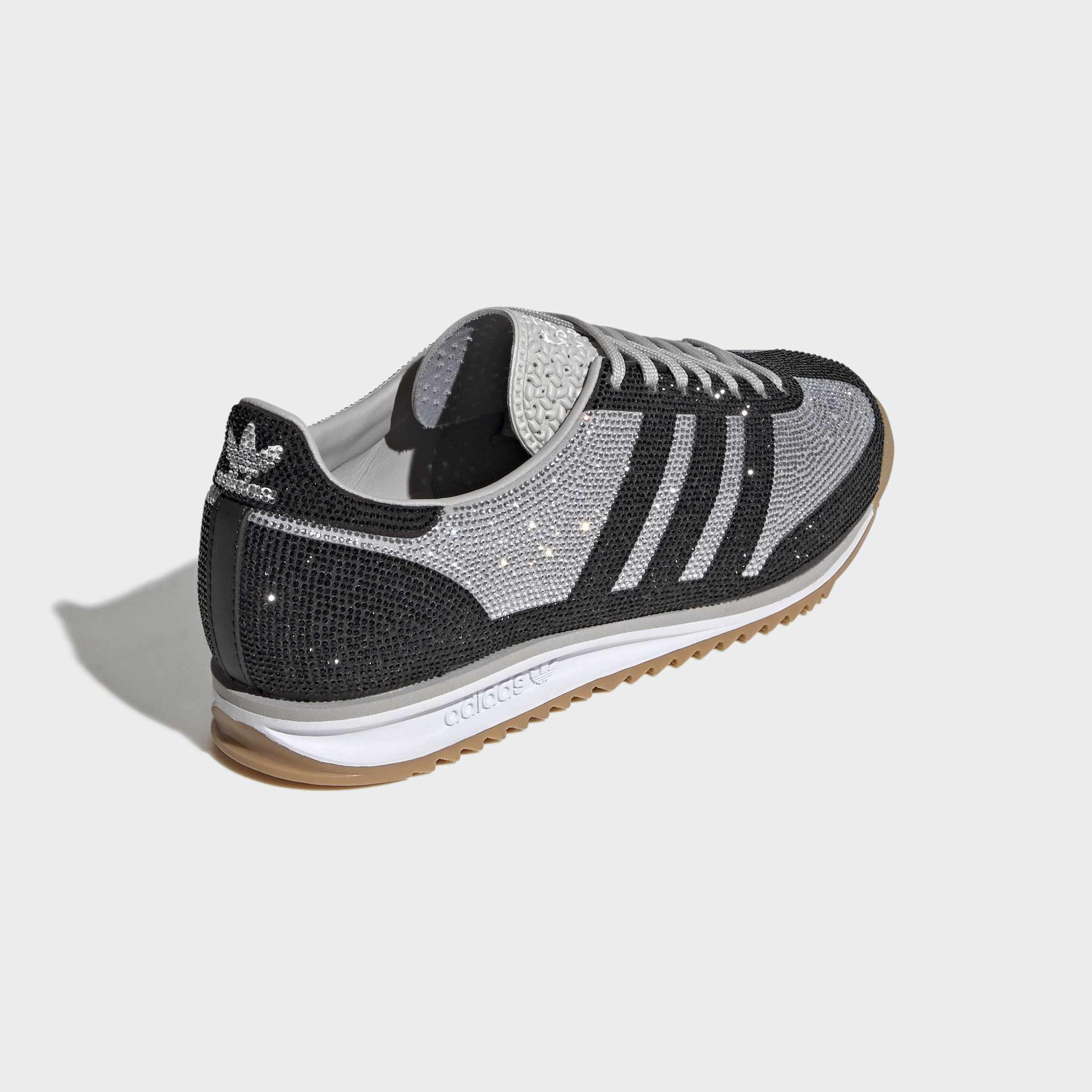 SL 72 OG Shoes, Grey, A701_ONE, large image number 3