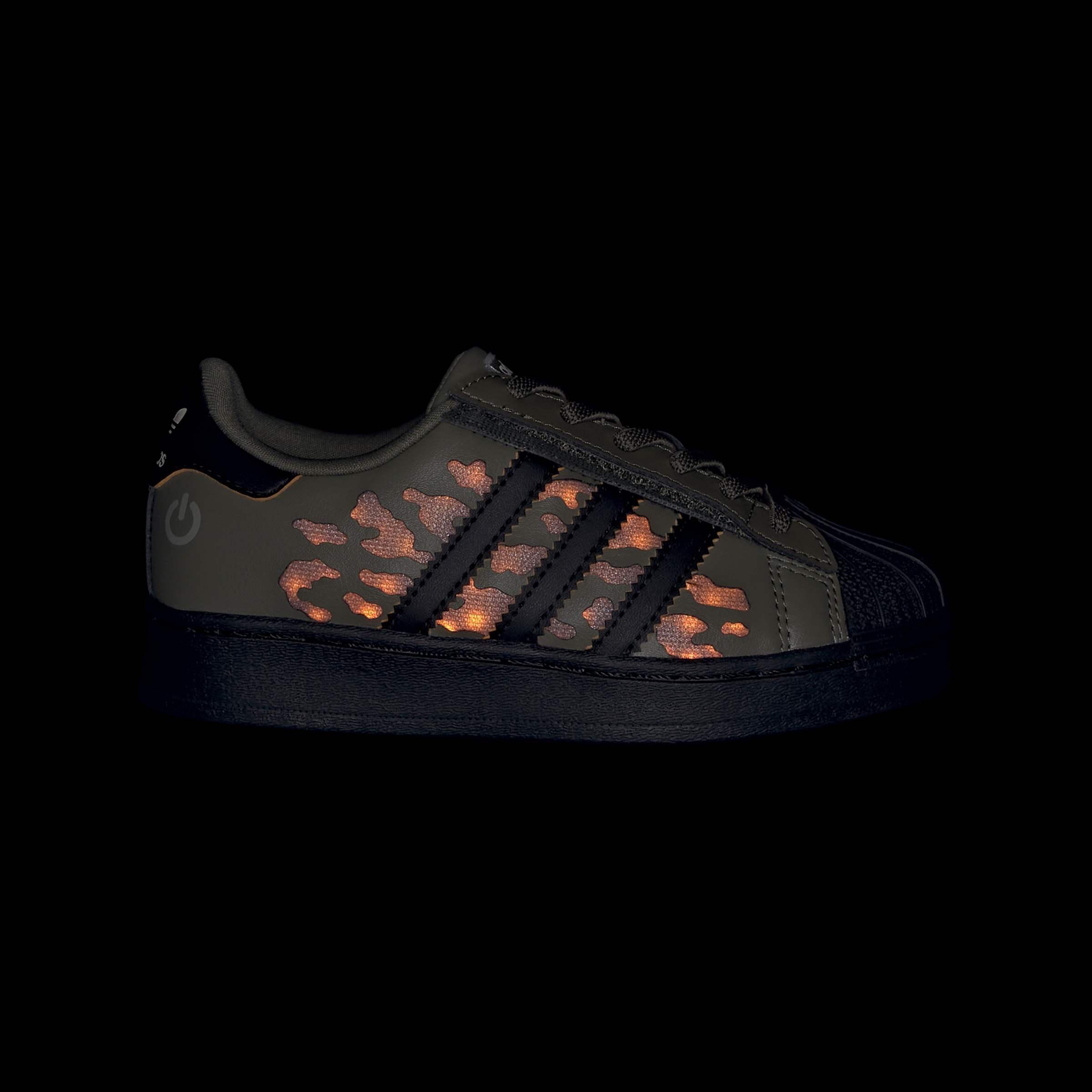 Kids Unisex Superstar Led Lights Comfort Closure Elastic Lace Shoes, Green, A701_ONE, large image number 10