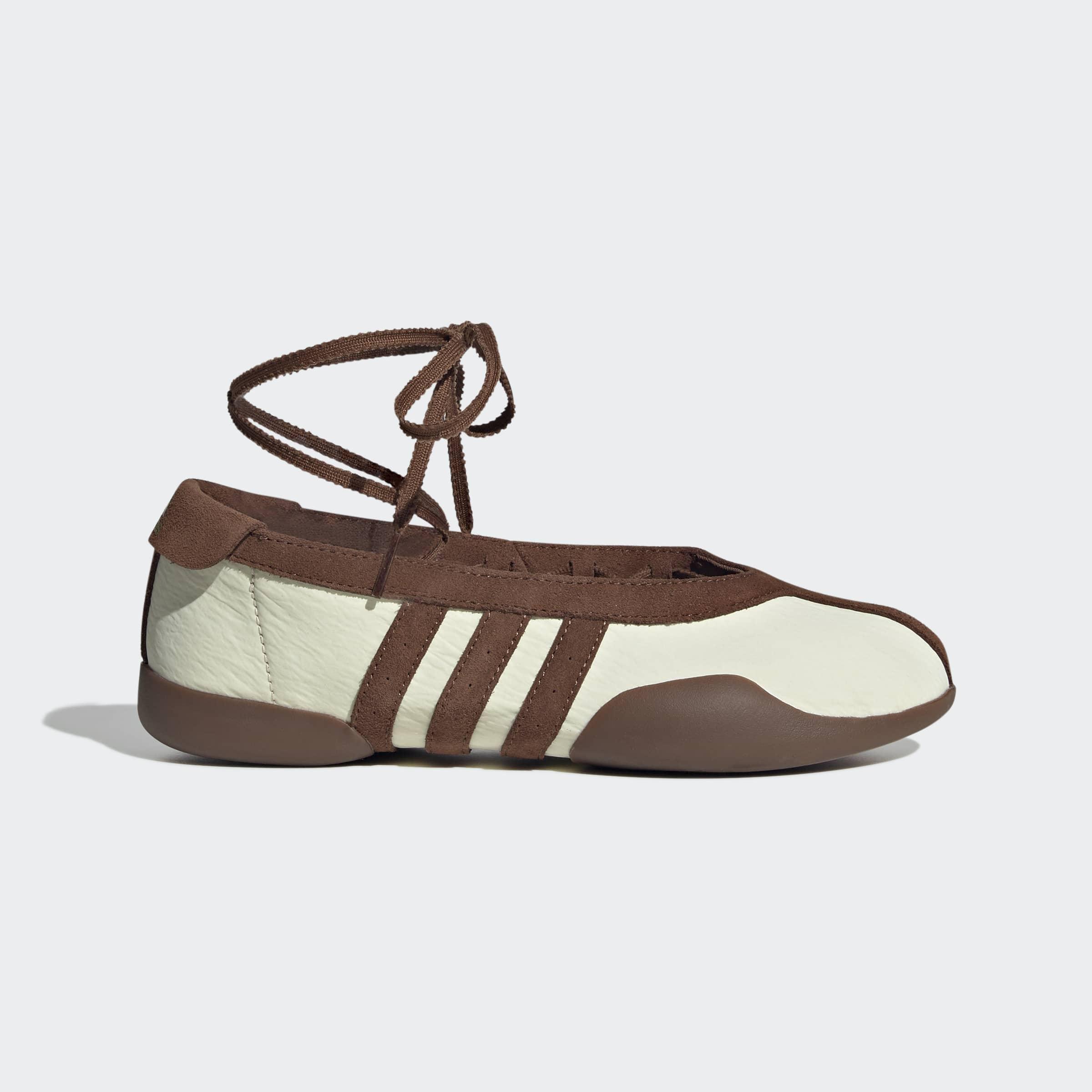 TAEKWONDO MEI Shoes, Beige