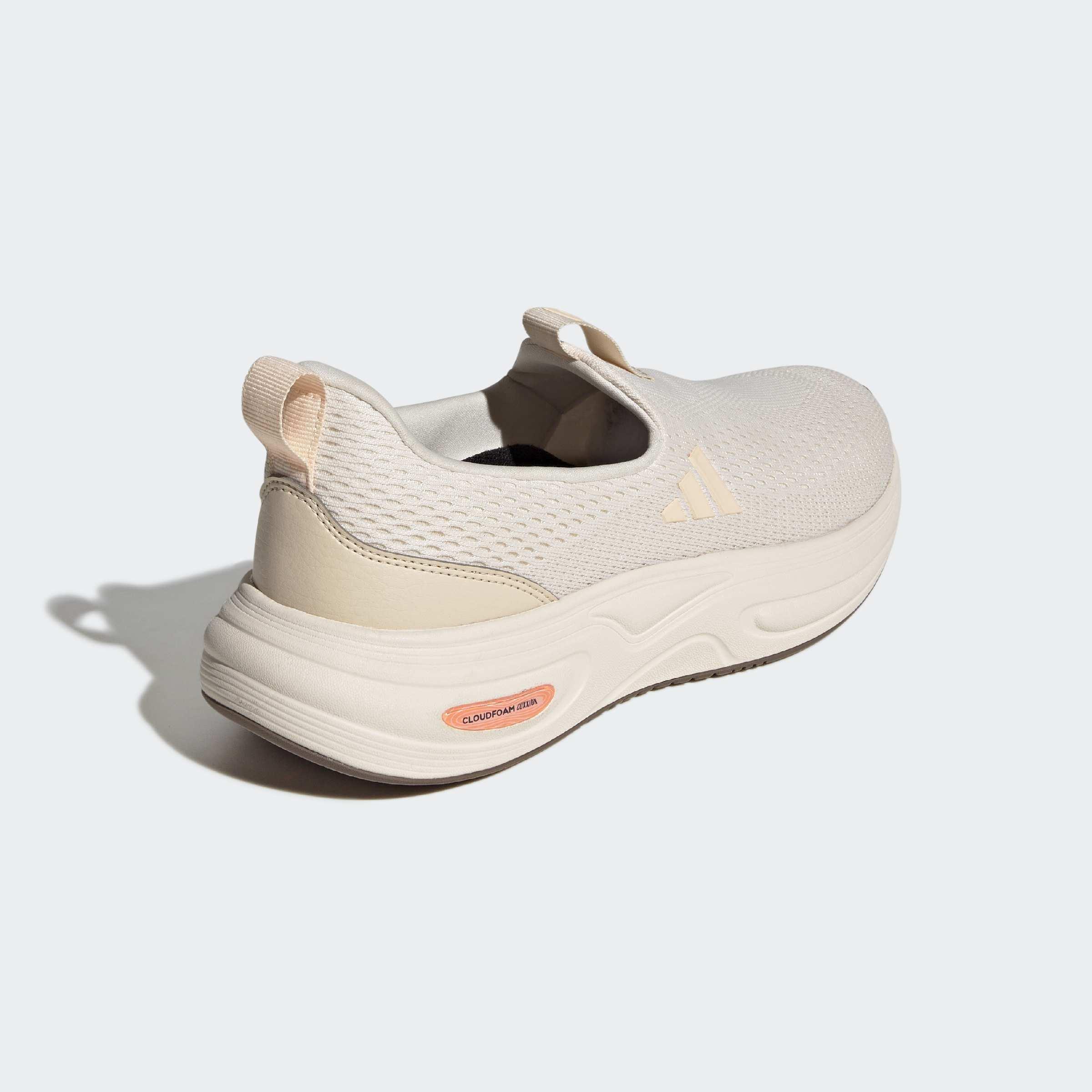 Cloudfoam Cuxxion Lounge Shoes, White, A701_ONE, large image number 3