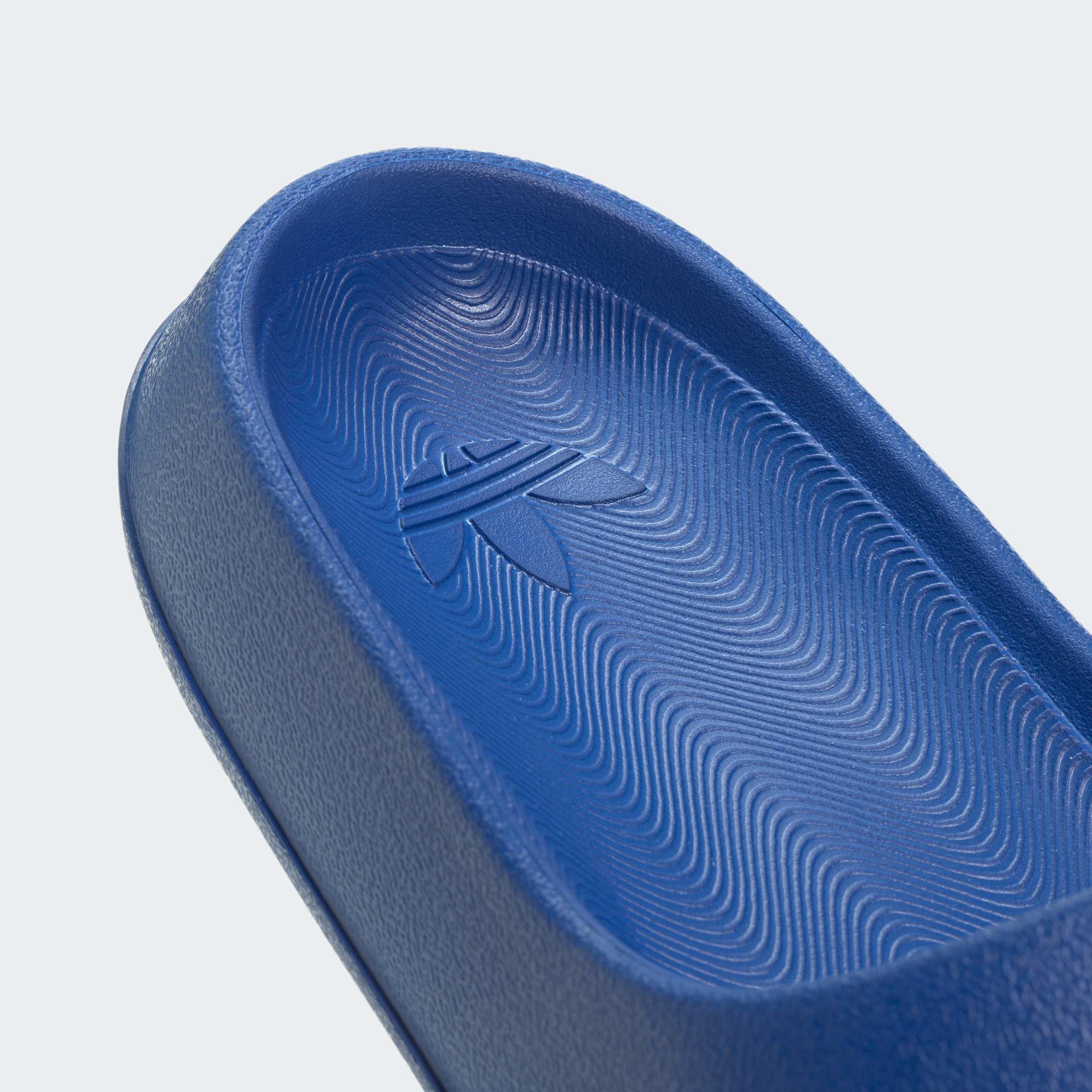 Adilette 00S Slides, Blue, A701_ONE, large image number 4