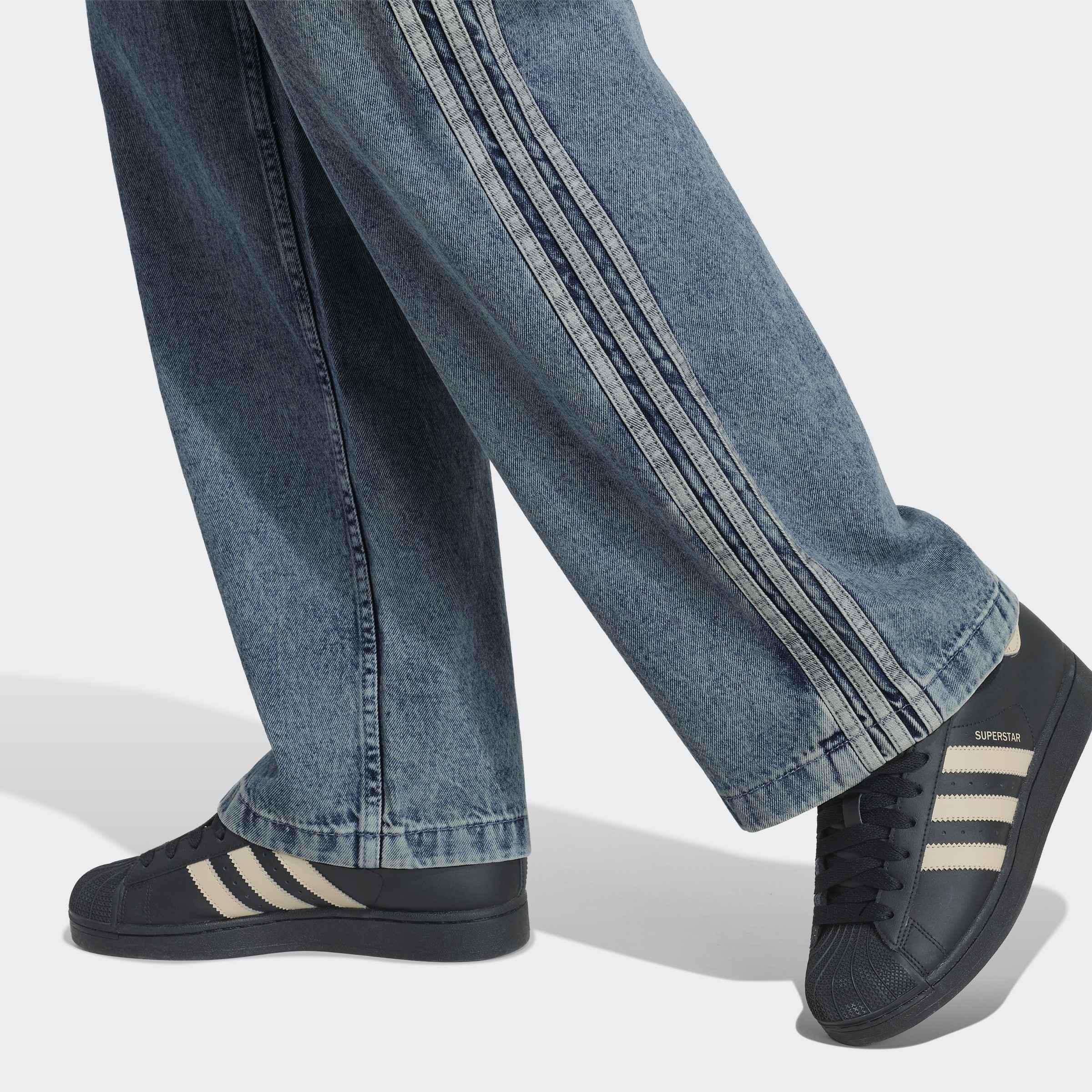 Kids Unisex Firebird Loose Denim Track Pants, Blue, A701_ONE, large image number 2