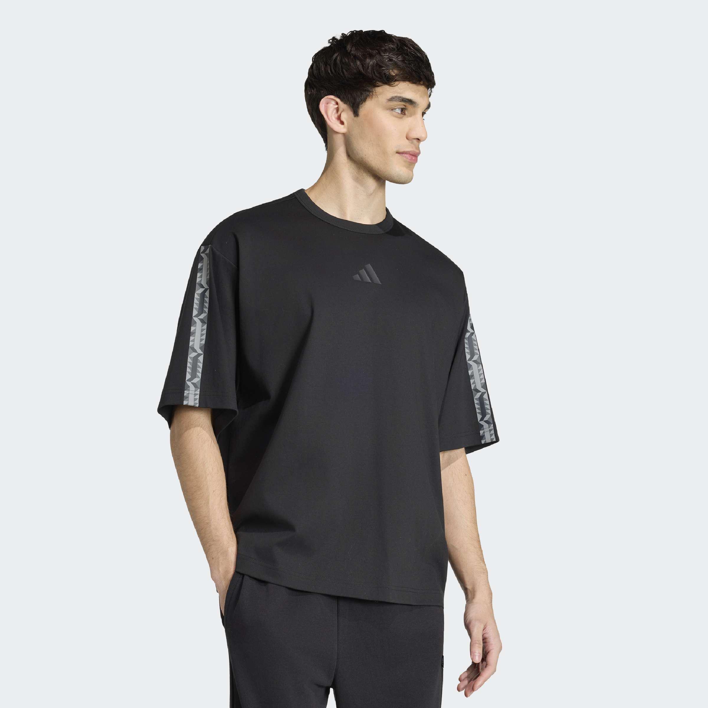 Soft Lux T-Shirt, Black, A701_ONE, large image number 4