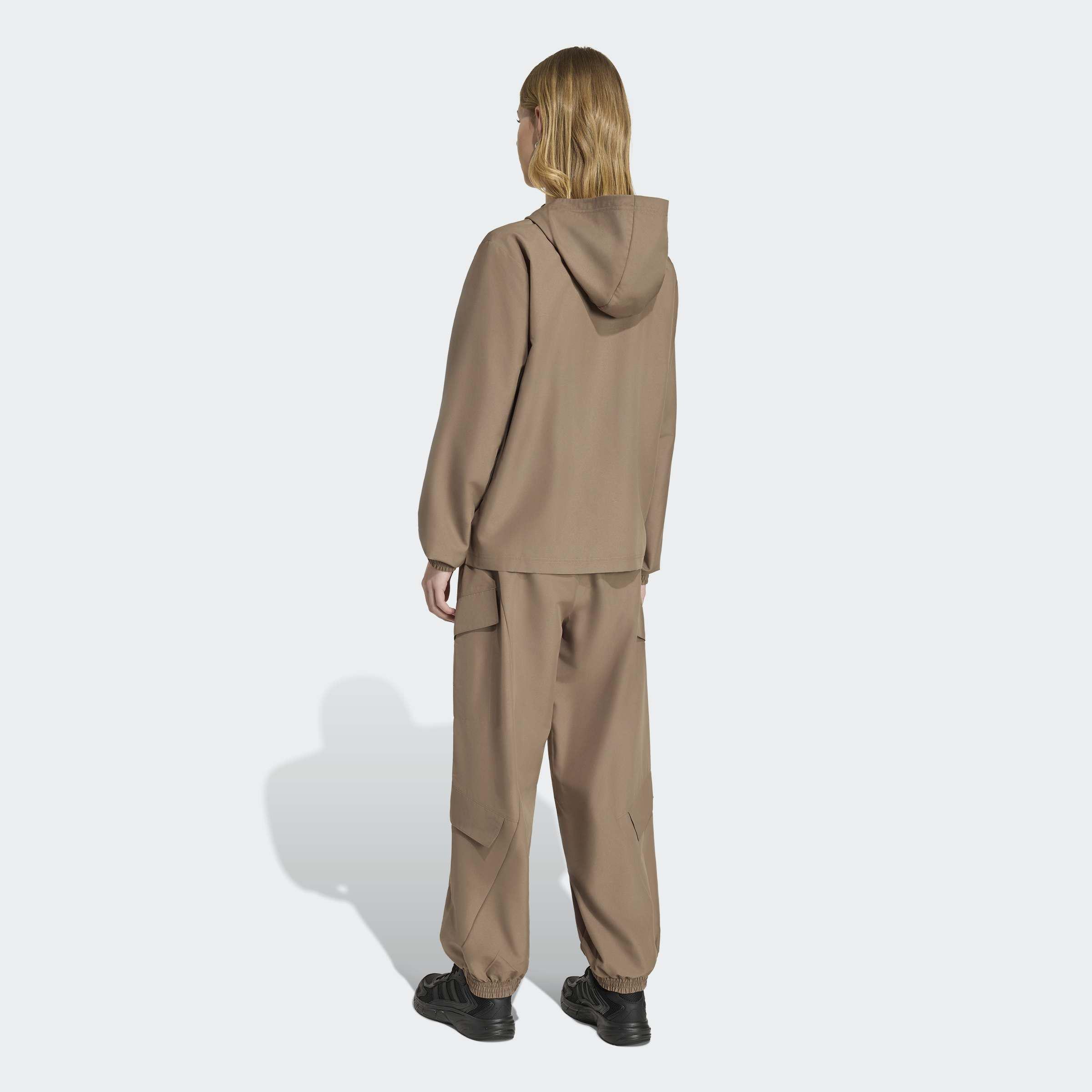 Kids Unisex Seasonals Woven Utility Tracksuit, Beige