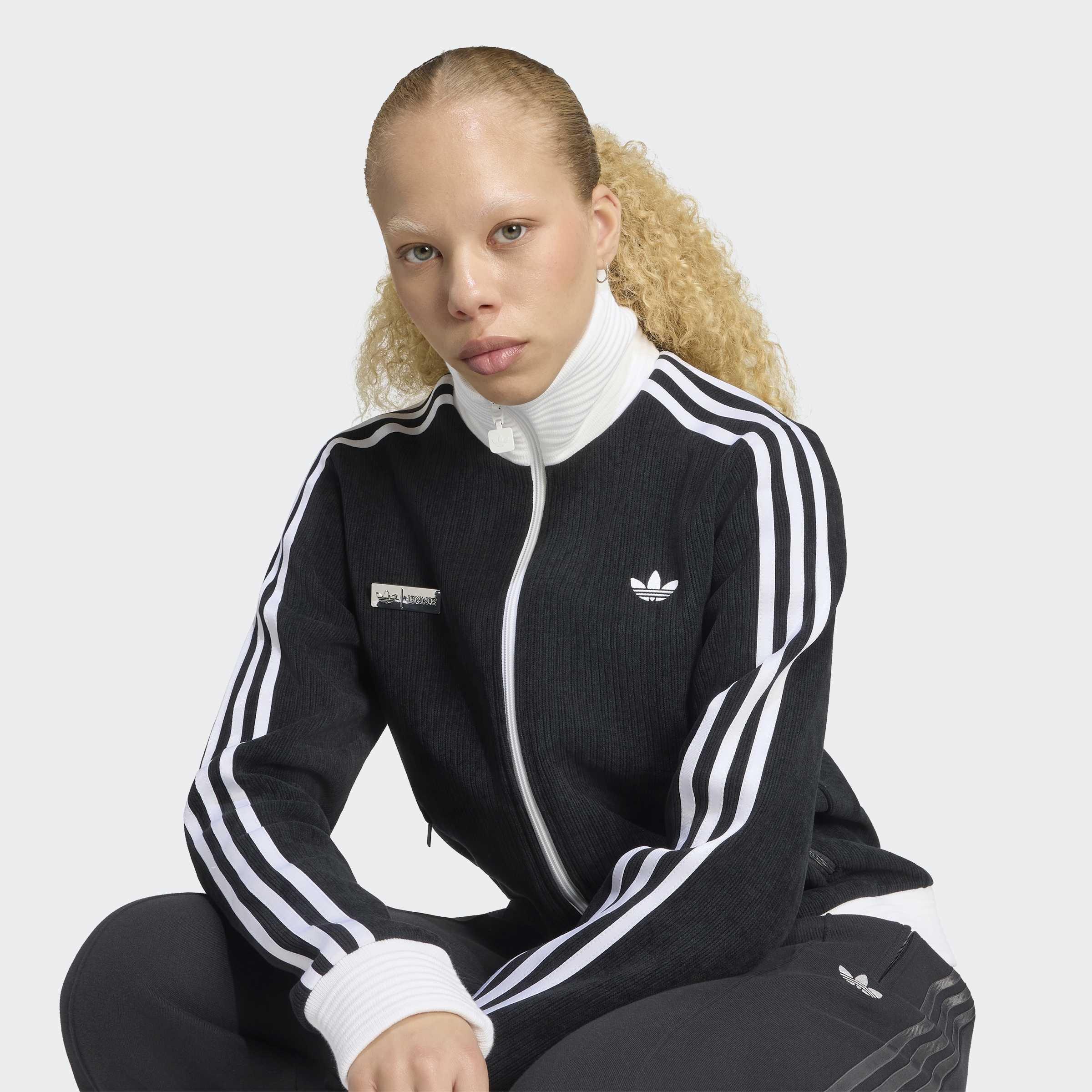 Adiluna Season 2 X Jennie Fan OG Track Top, Black, A701_ONE, large image number 2