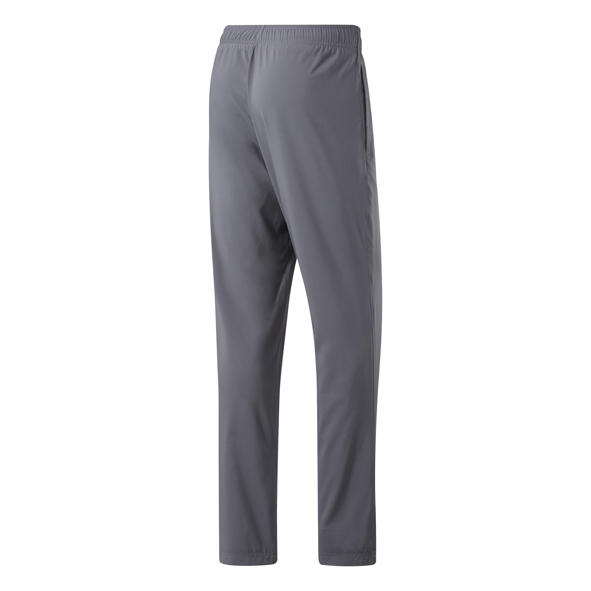 Training Essentials Woven Unlined Pants in BLACK