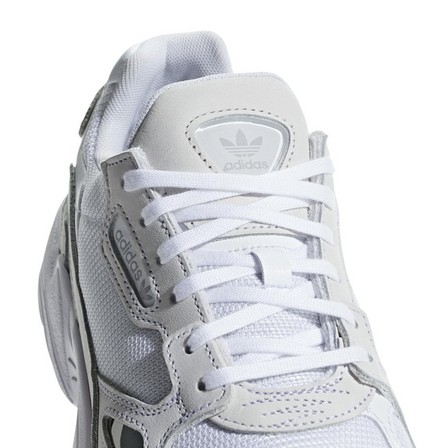 Women Falcon Shoes Ftwr, White, A901_ONE, large image number 6
