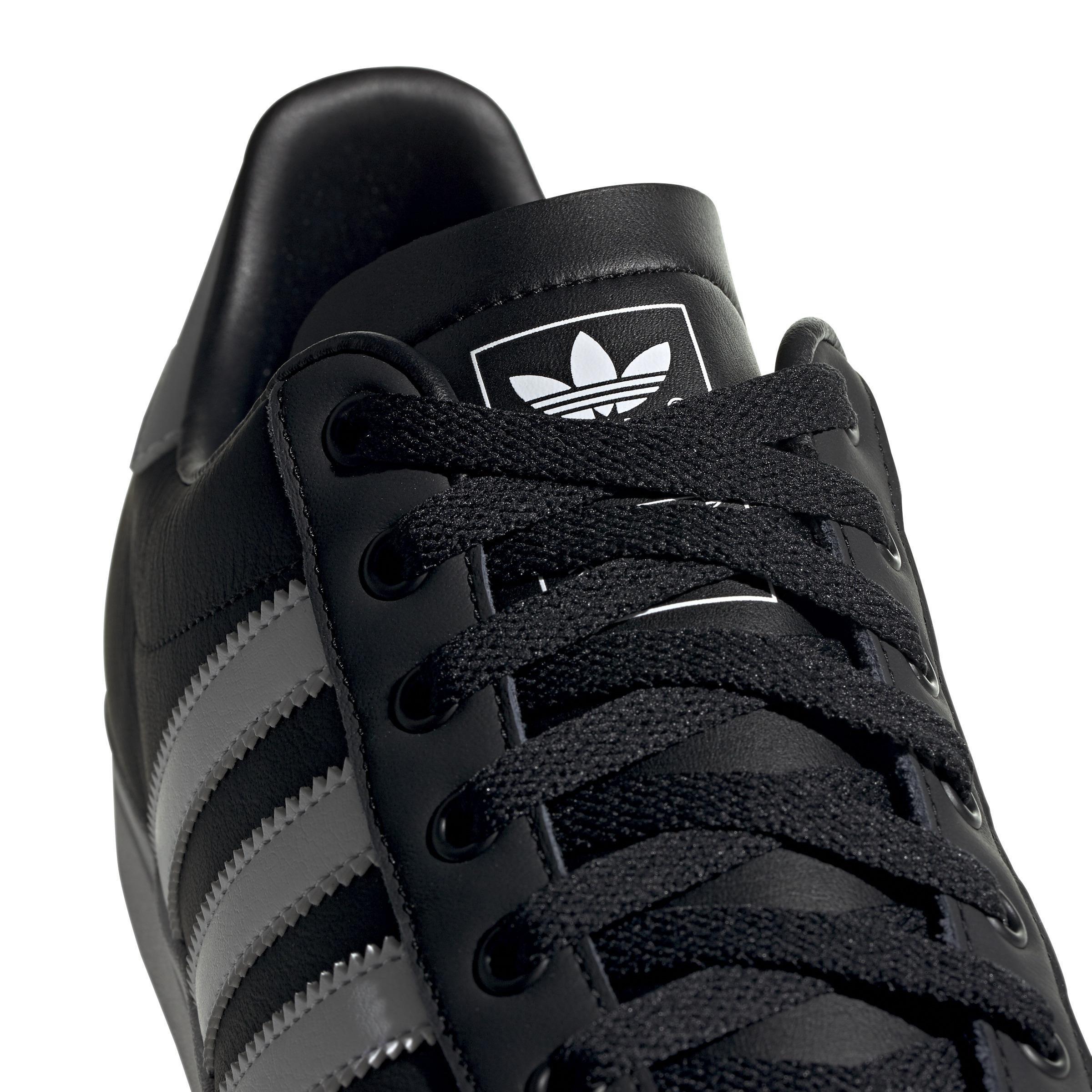 Adidas originals cheap coast star black