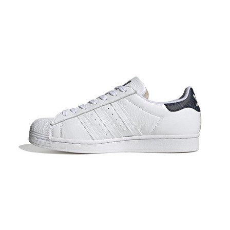 Men Superstar Shoes Ftwr, White, A901_ONE, large image number 13