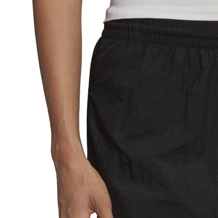 Women Adicolor Classics 3-Stripes Shorts, Black, A901_ONE, large image number 5
