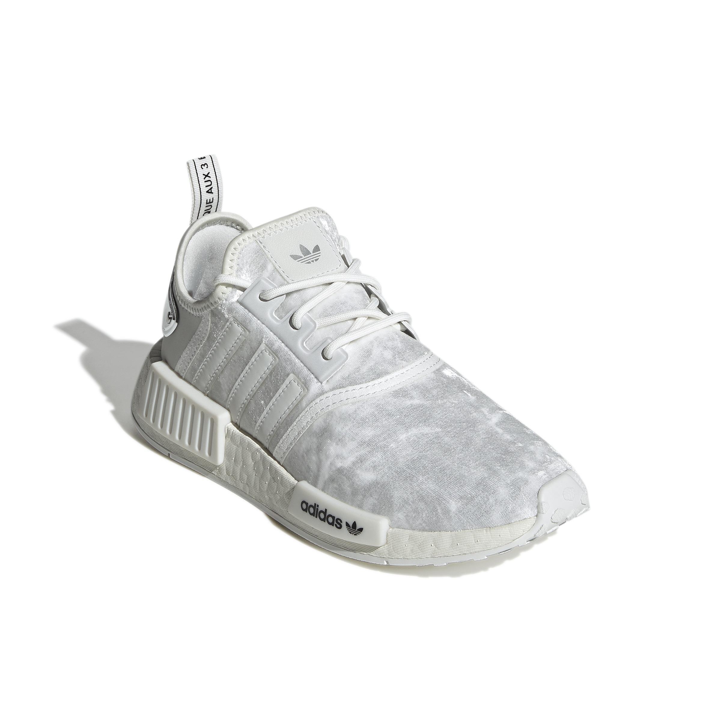 Nmd xr1 white outlet womens