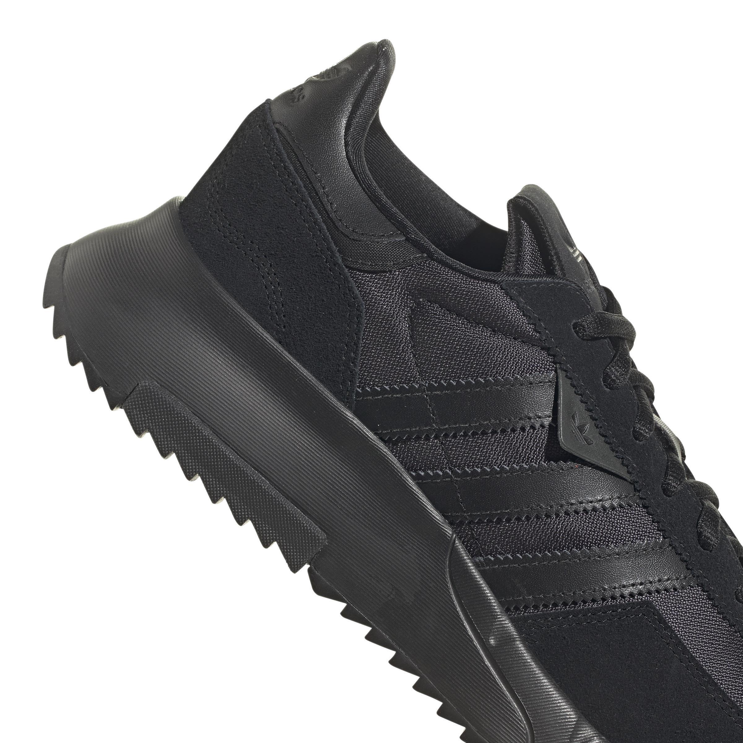 Retropy F2 Shoes, Black, A901_ONE, large image number 3