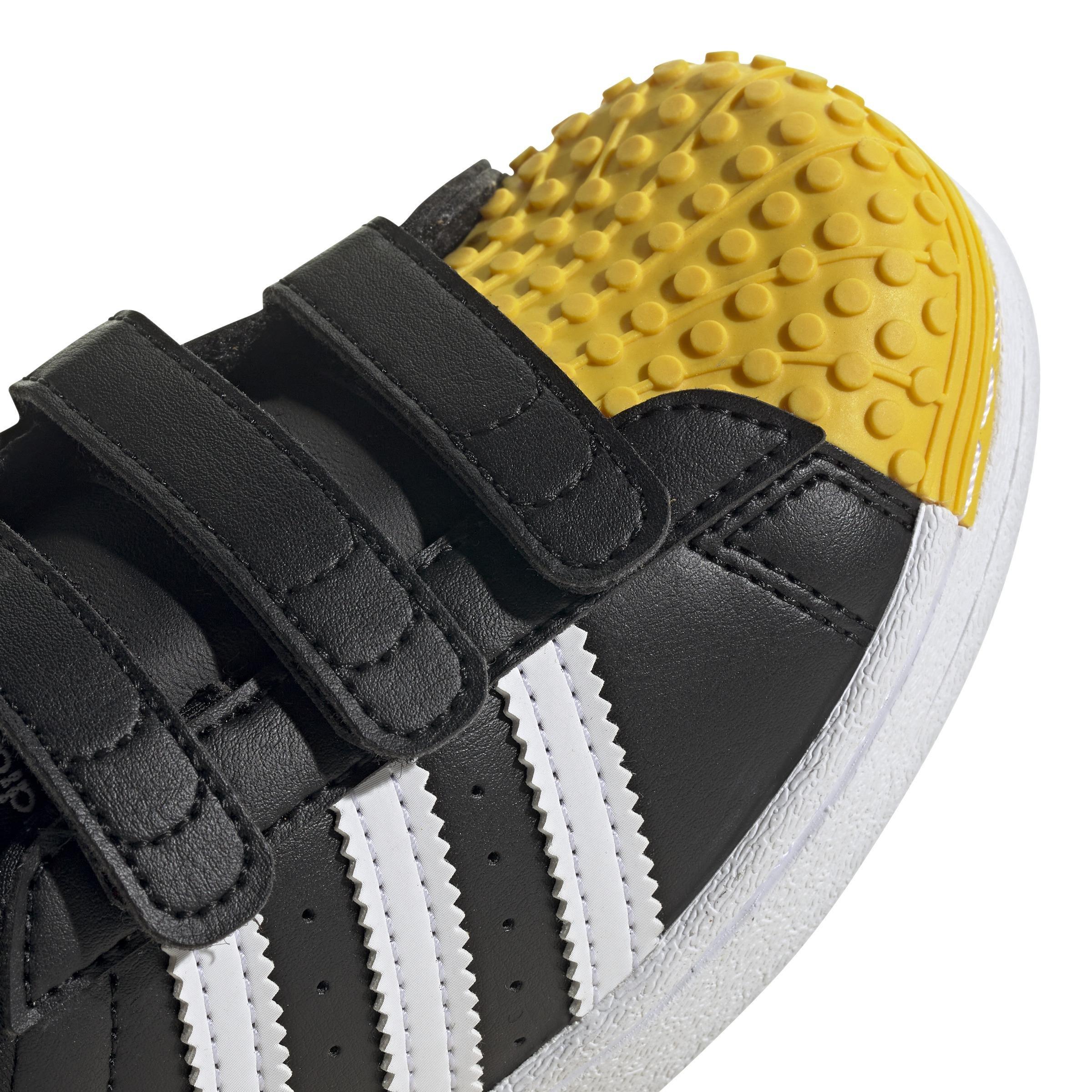 Unisex Kids adidas Superstar x LEGO Shoes, Black, A901_ONE, large image number 2