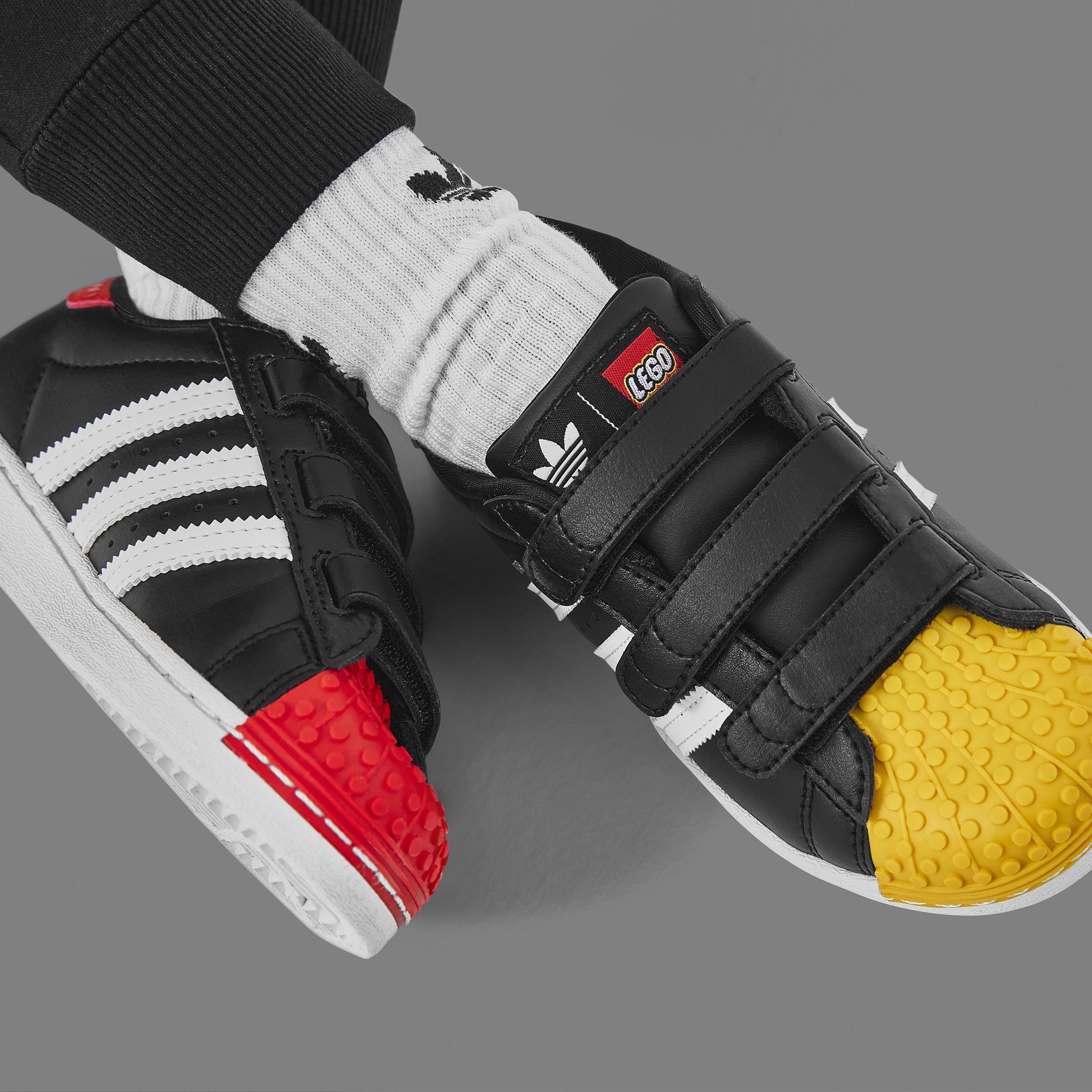 Unisex Kids adidas Superstar x LEGO Shoes, Black, A901_ONE, large image number 27