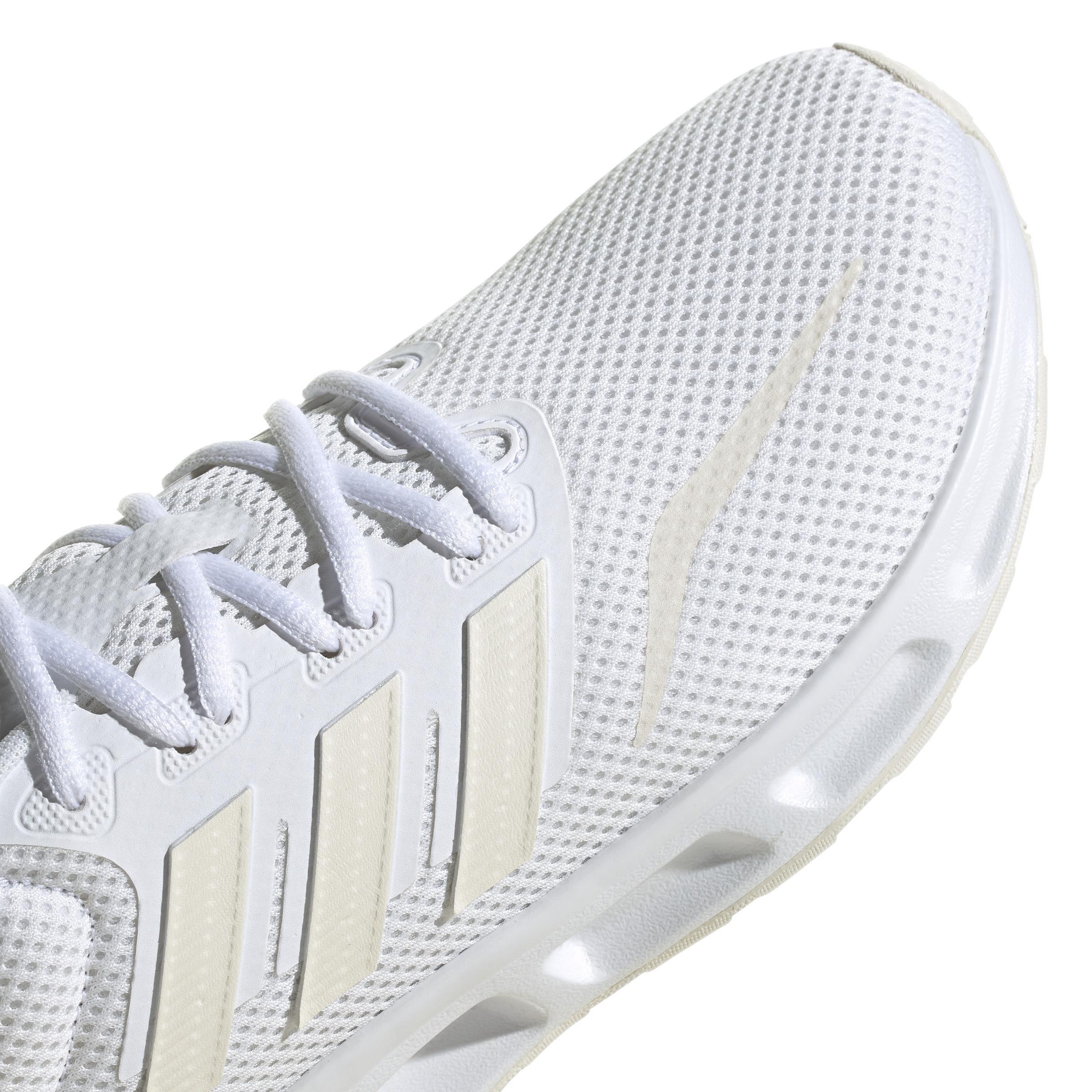 Unisex Showtheway 2.0 Shoes Ftwr, White, A901_ONE, large image number 5