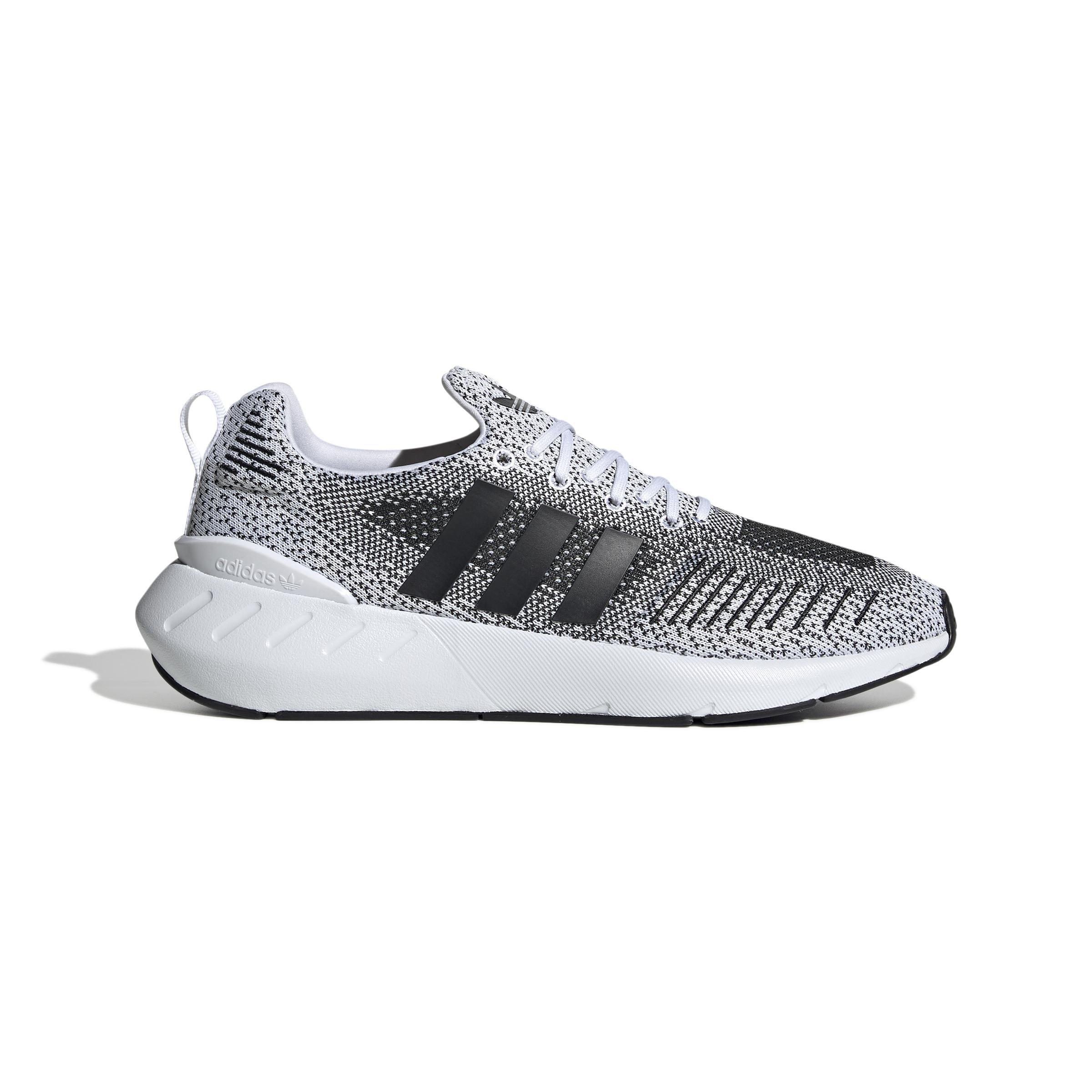 Adidas swift run blue and white sale