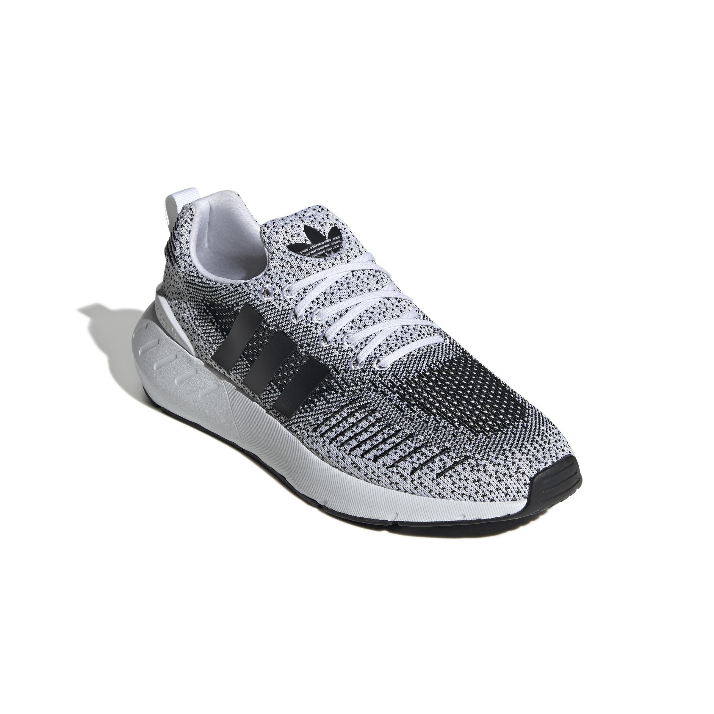 Adidas men's swift run shoes outlet camo