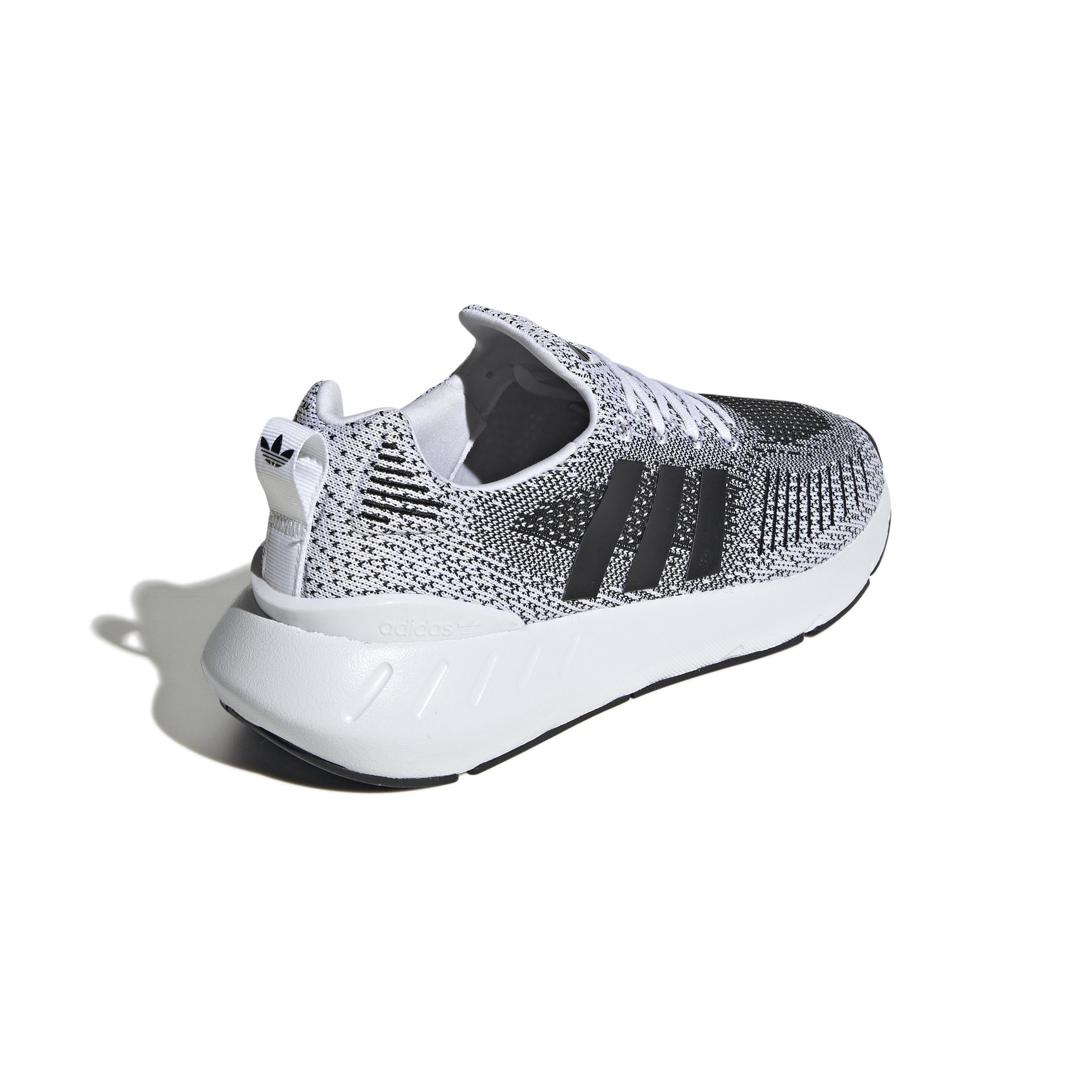 Swift Run 22 Shoes, White, A901_ONE, large image number 2