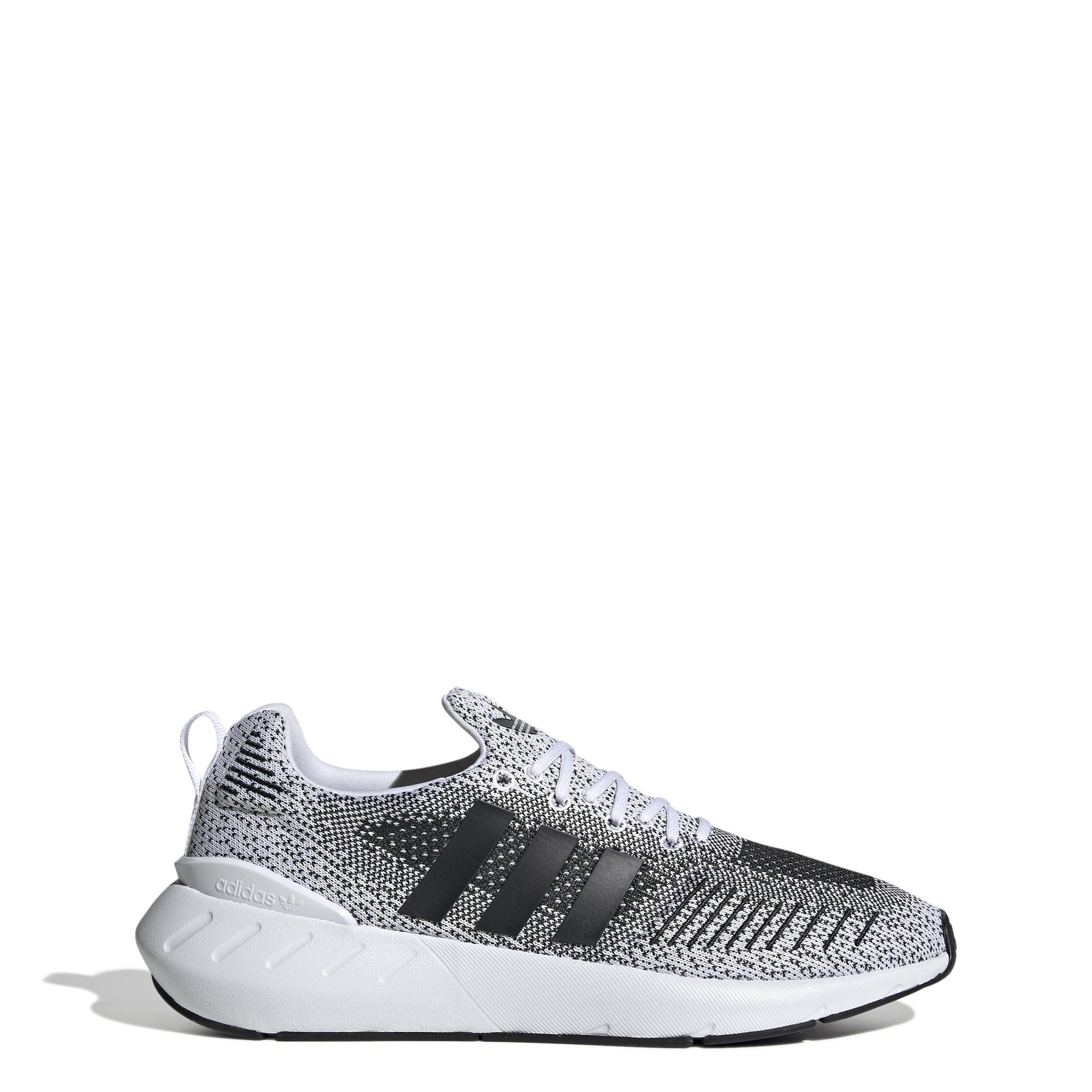 Swift Run 22 Shoes, White, A901_ONE, large image number 6