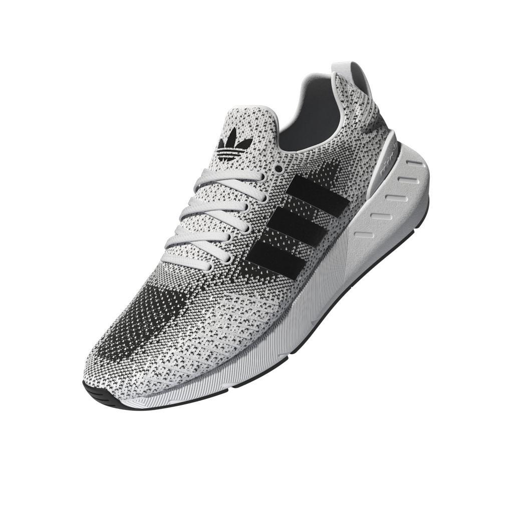 Adidas swift run sales silver