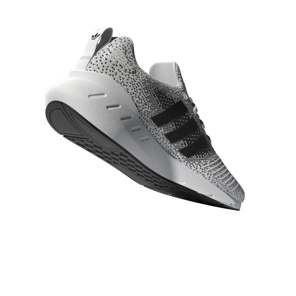 Swift Run 22 Shoes, White, A901_ONE, large image number 16