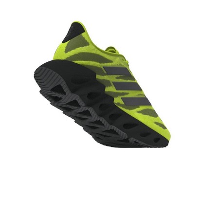 Men Switch Fwd Running Shoes, Green, A901_ONE, large image number 8