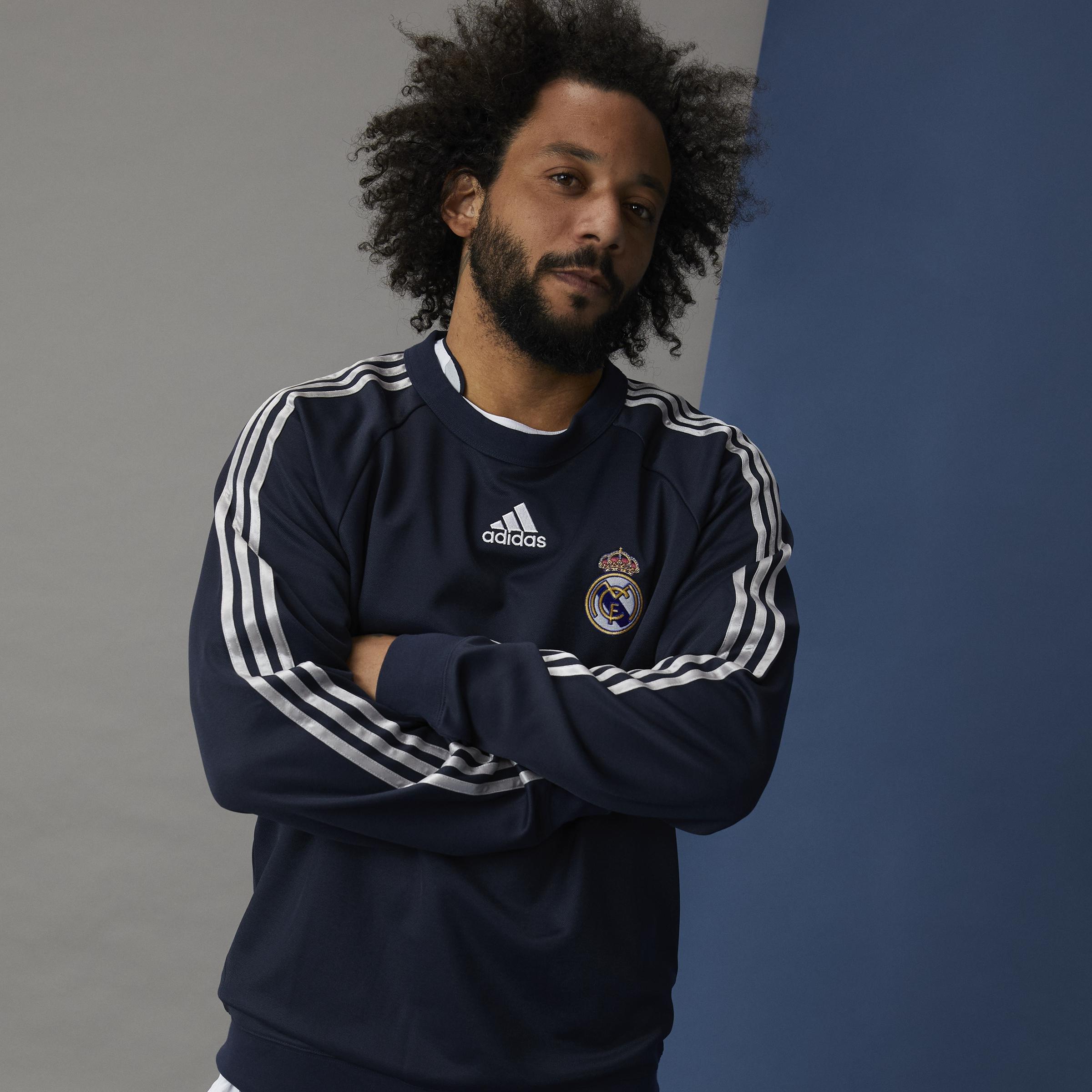 Adidas store authentic sweatshirt