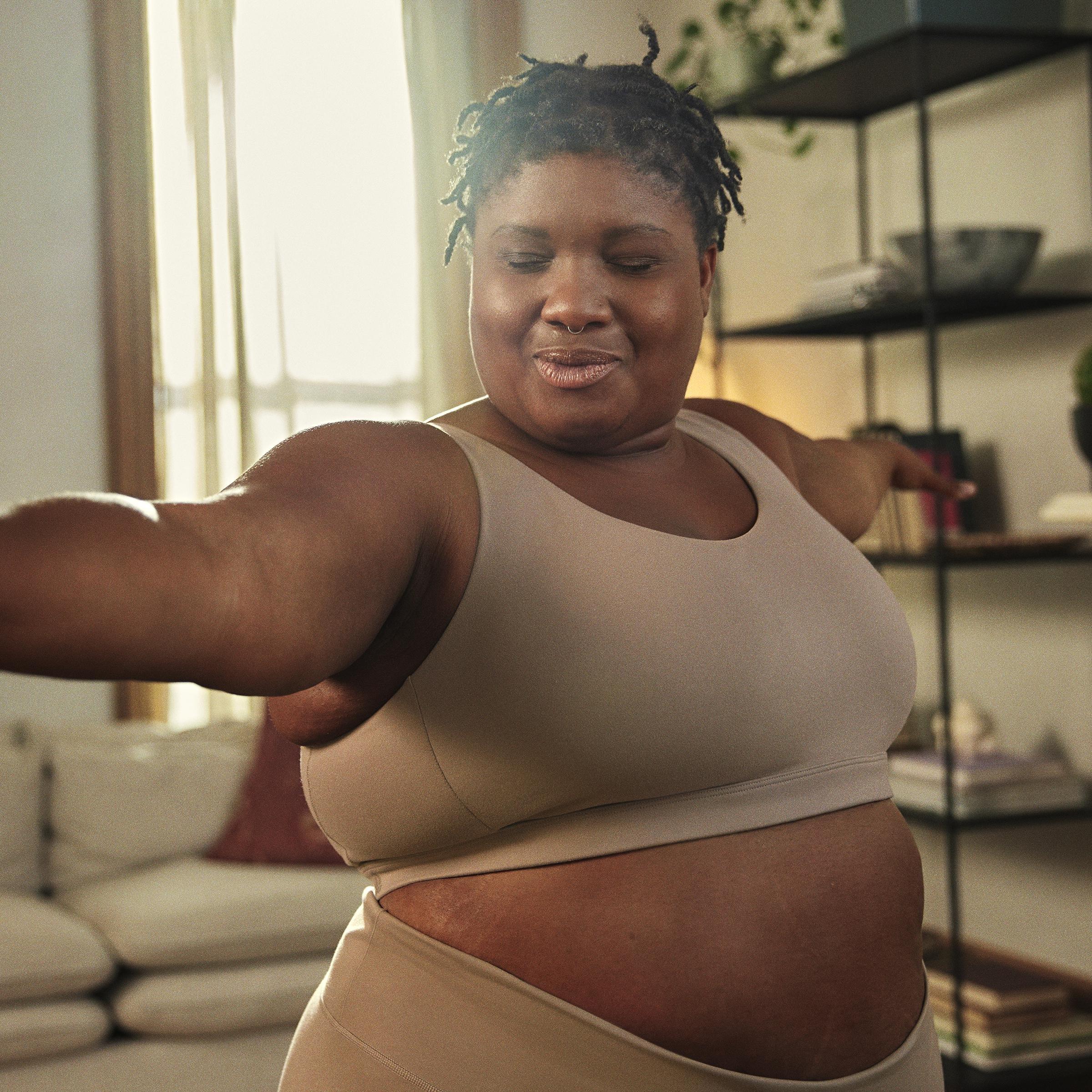 Coreflow Luxe Medium-Support Bra (Plus Size), Brown, A901_ONE, large image number 9