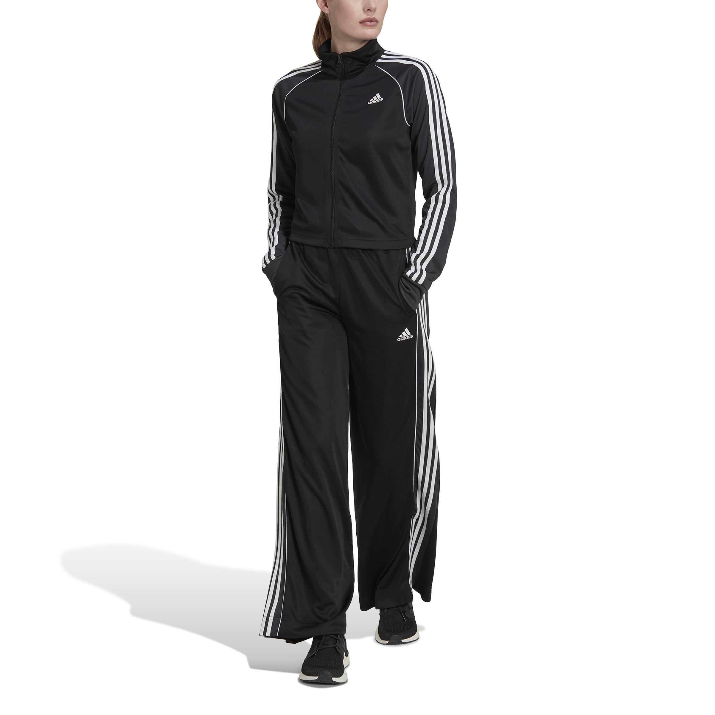 Adidas tracksuit outlet large