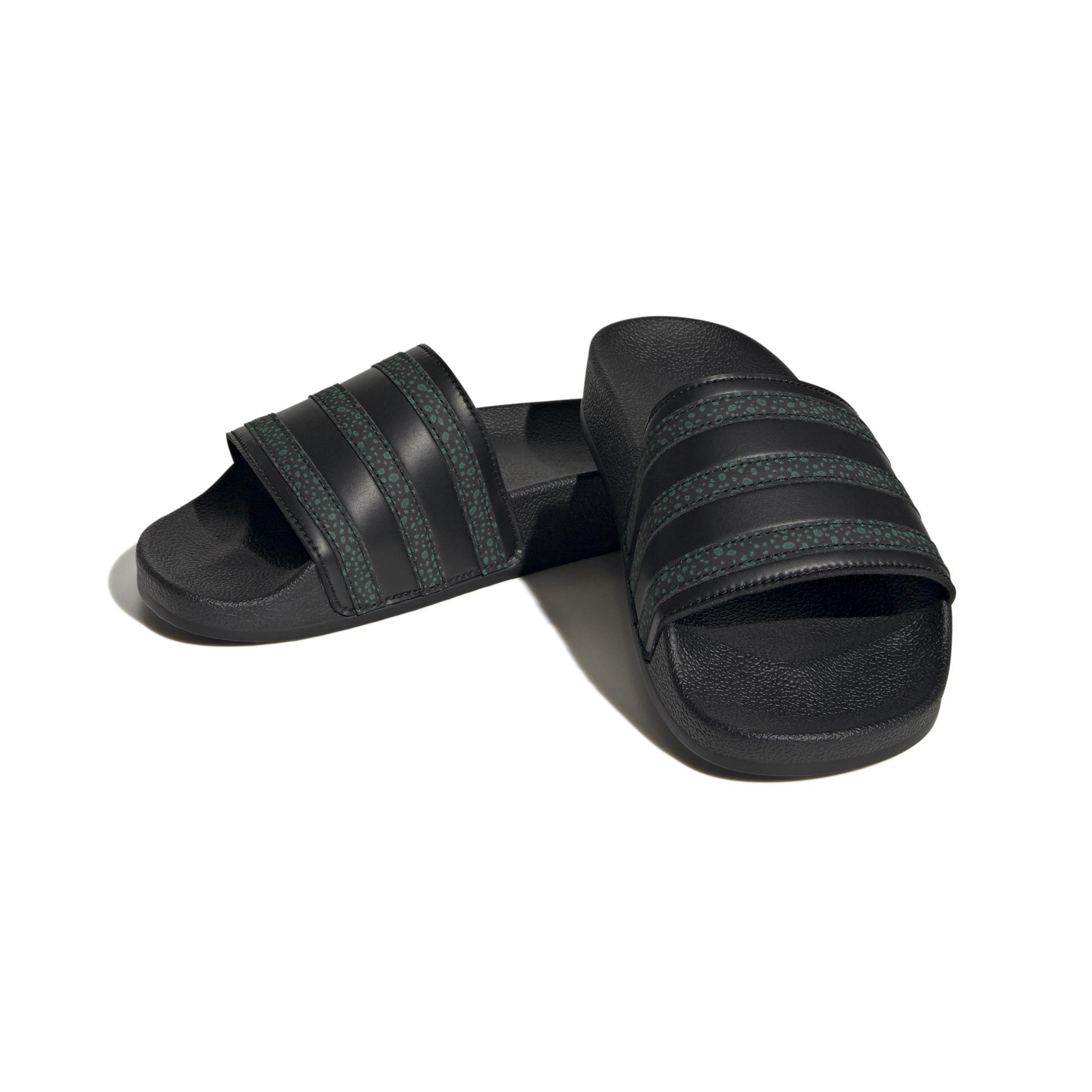 Unisex Kids Adilette Slides, Black, A901_ONE, medium