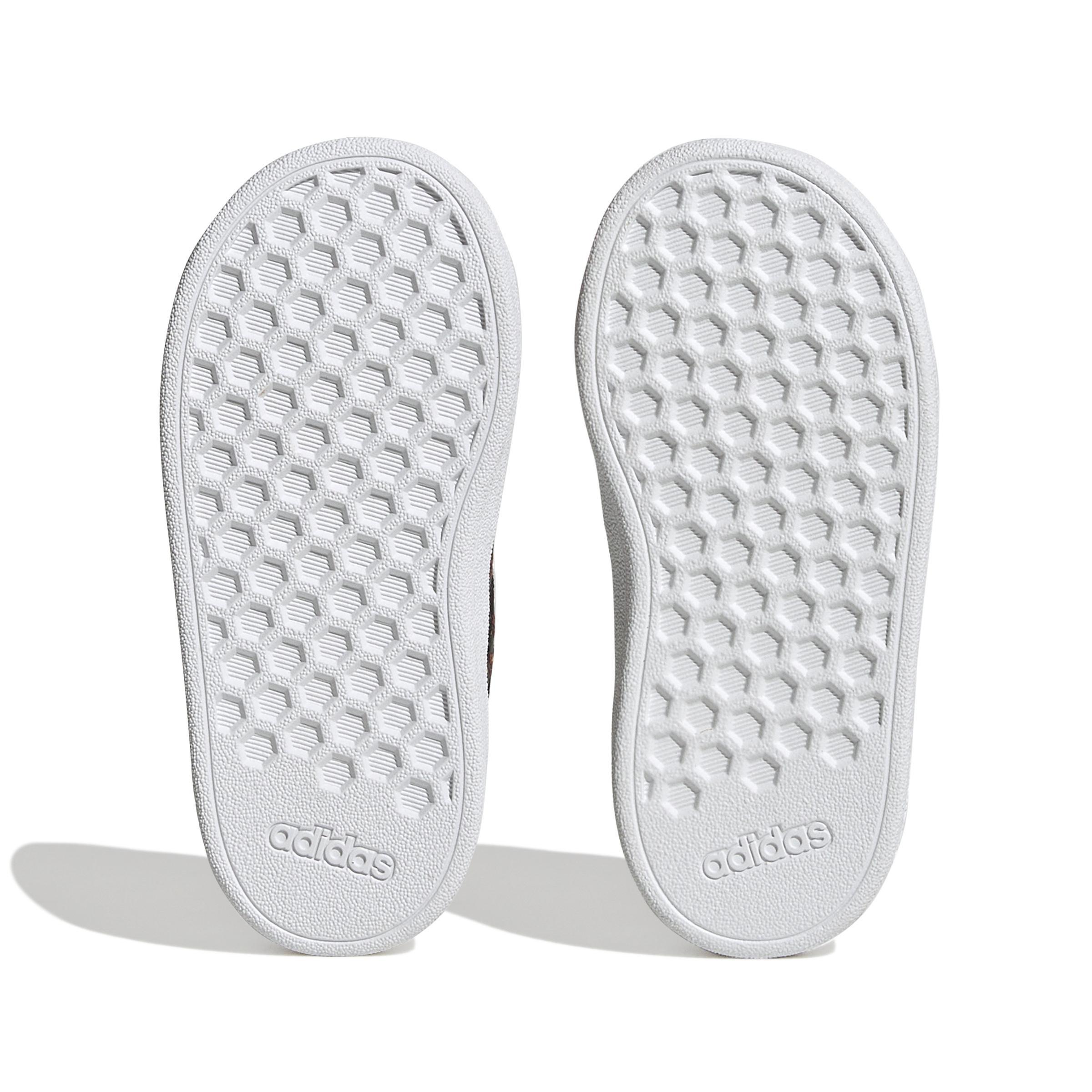 Unisex Kids Disney Grand Court Mickey Shoes , White, A901_ONE, large image number 18