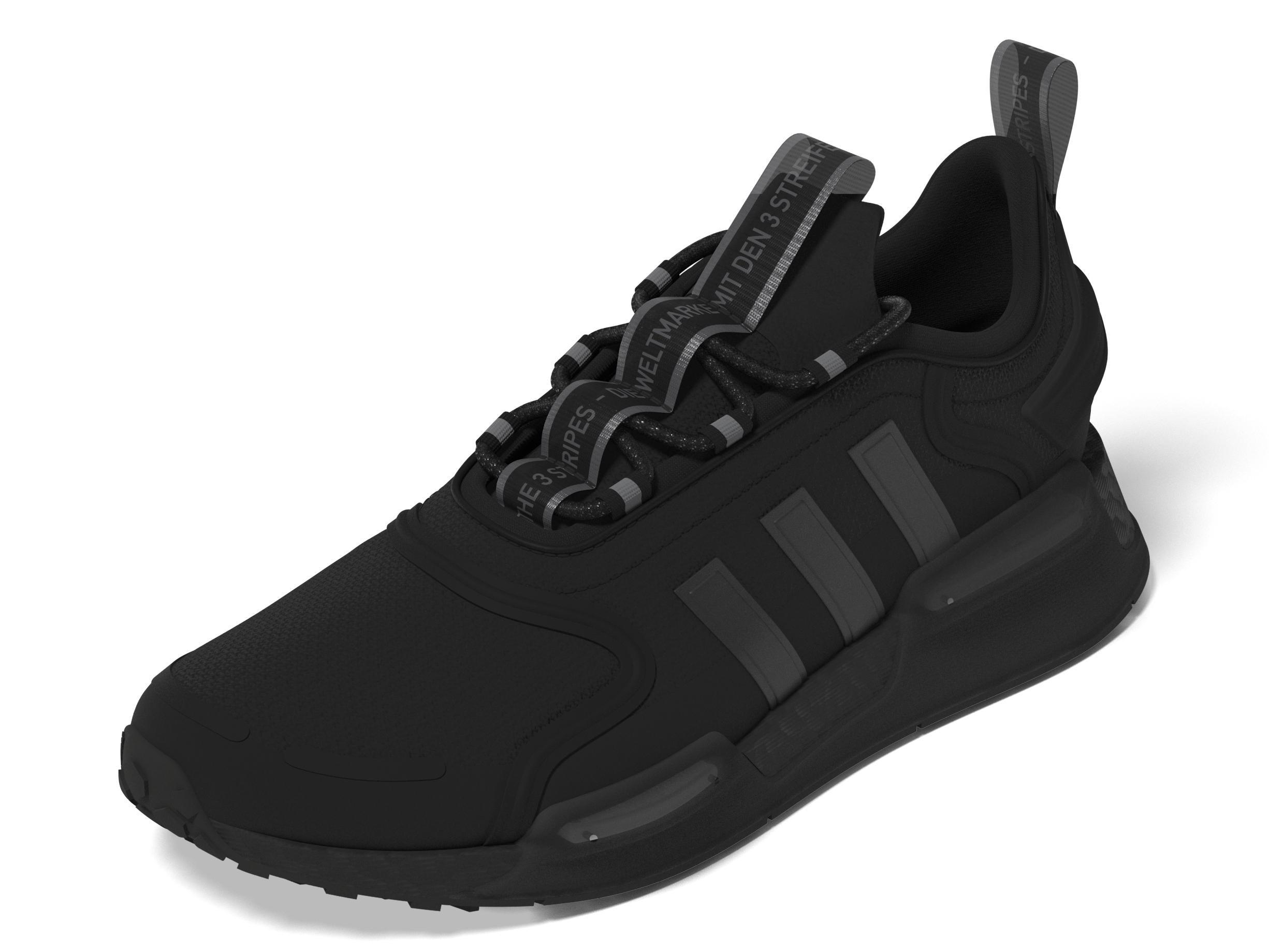 Adidas women's nmd hotsell r1 black low-top sneakers