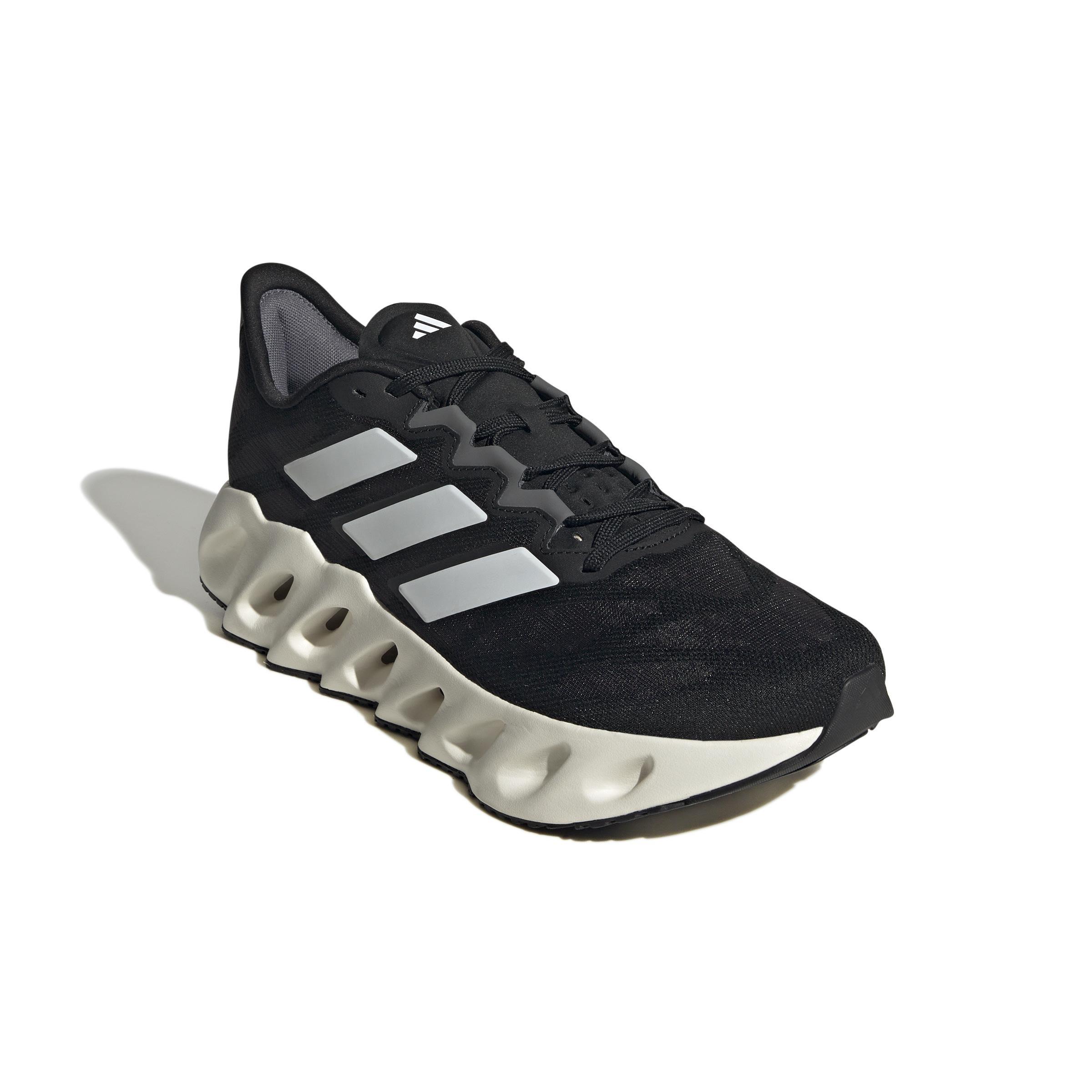 Switch Fwd Running Shoes, Black, A901_ONE, large image number 2