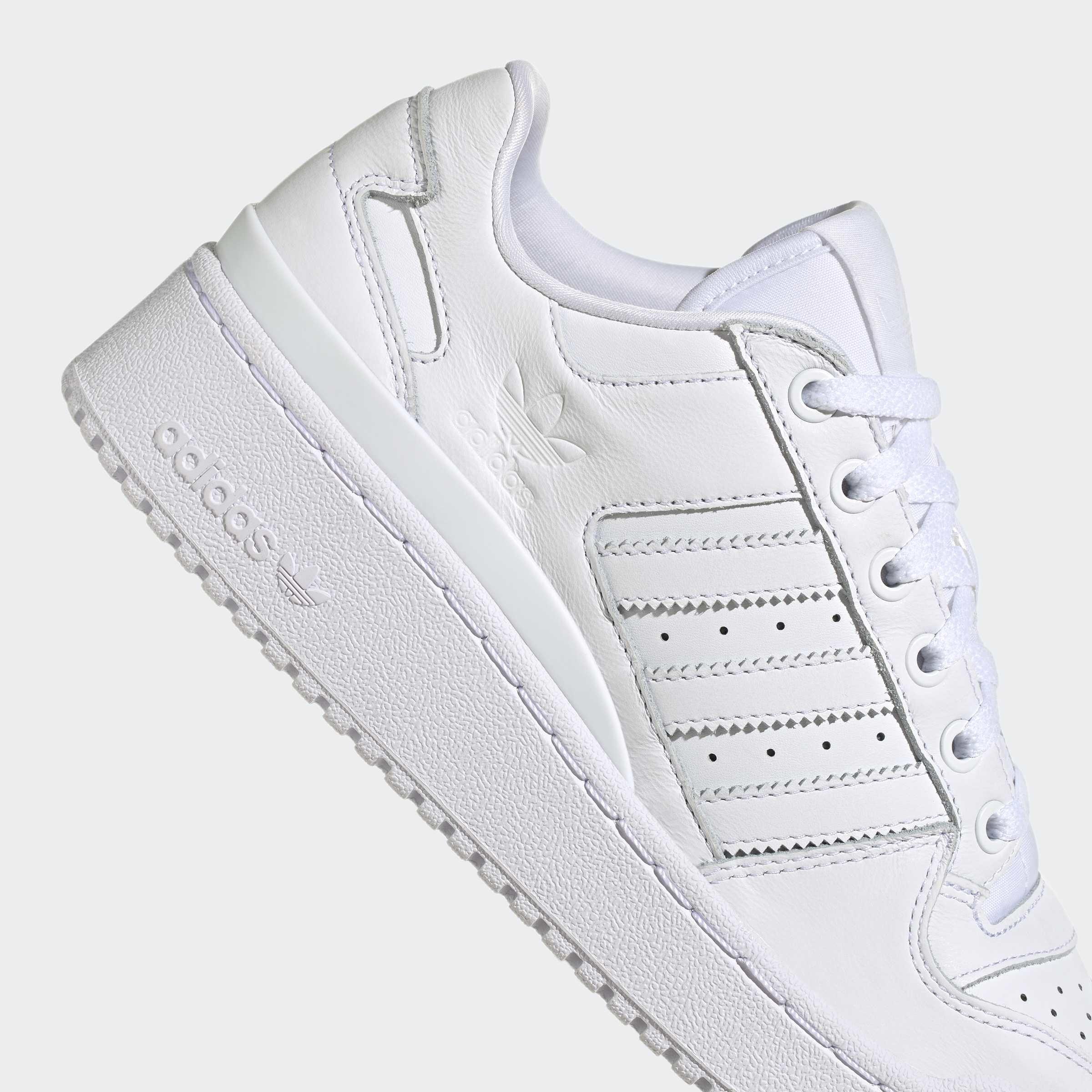 Forum Bold Stripes Shoes, White, A901_ONE, large image number 4