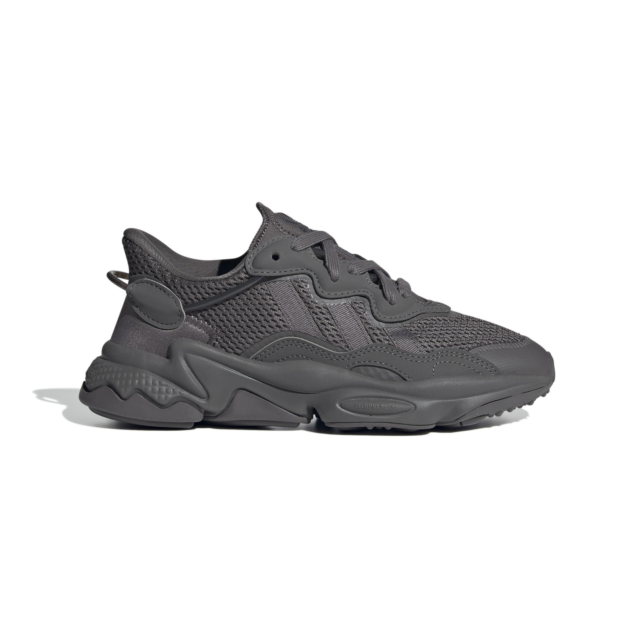 Unisex Kids Ozweego Shoes, Brown, A901_ONE, large image number 0