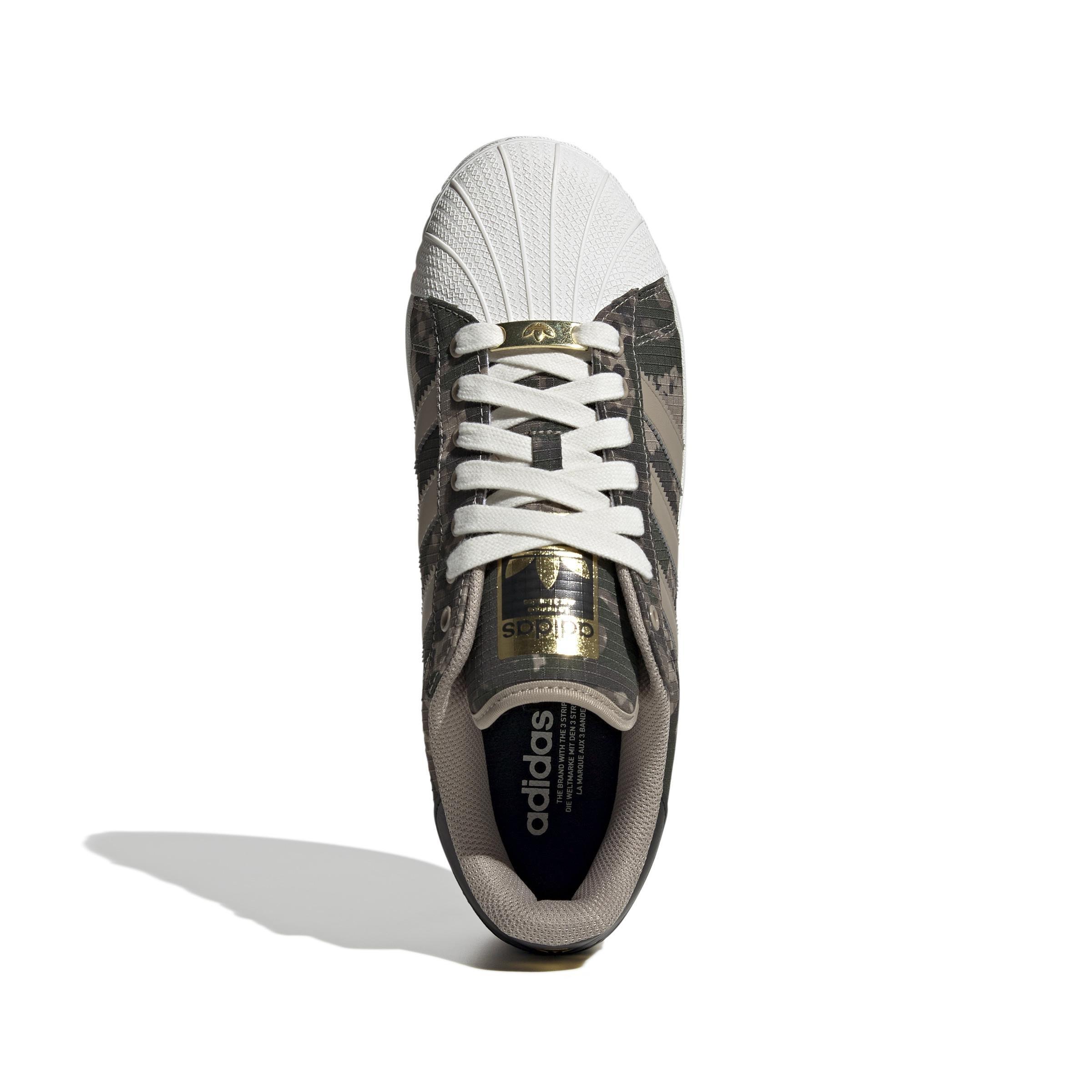 Unisex Superstar XLG Shoes, Green, , large image number 1