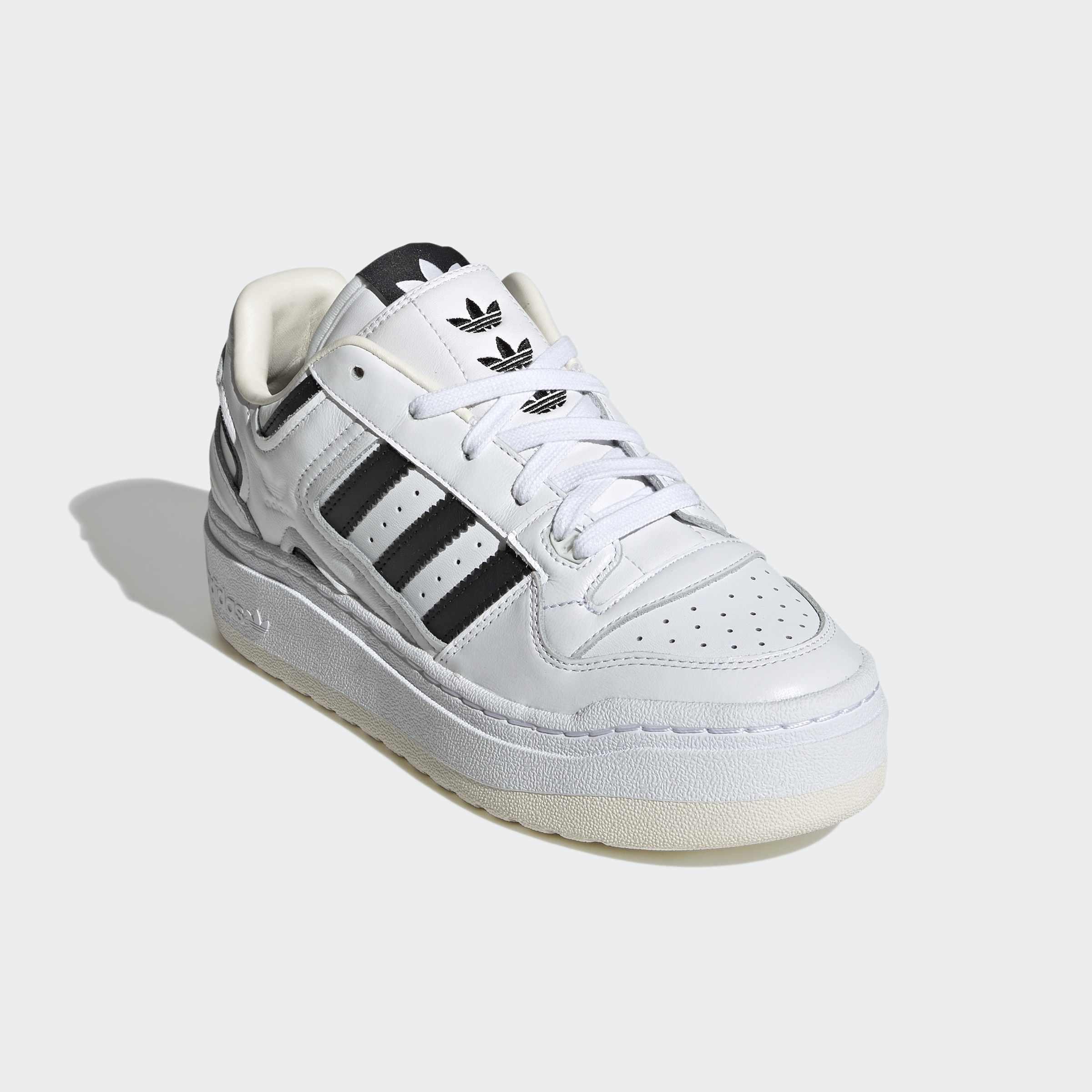 Forum Xlg Shoes, White, A901_ONE, large image number 5