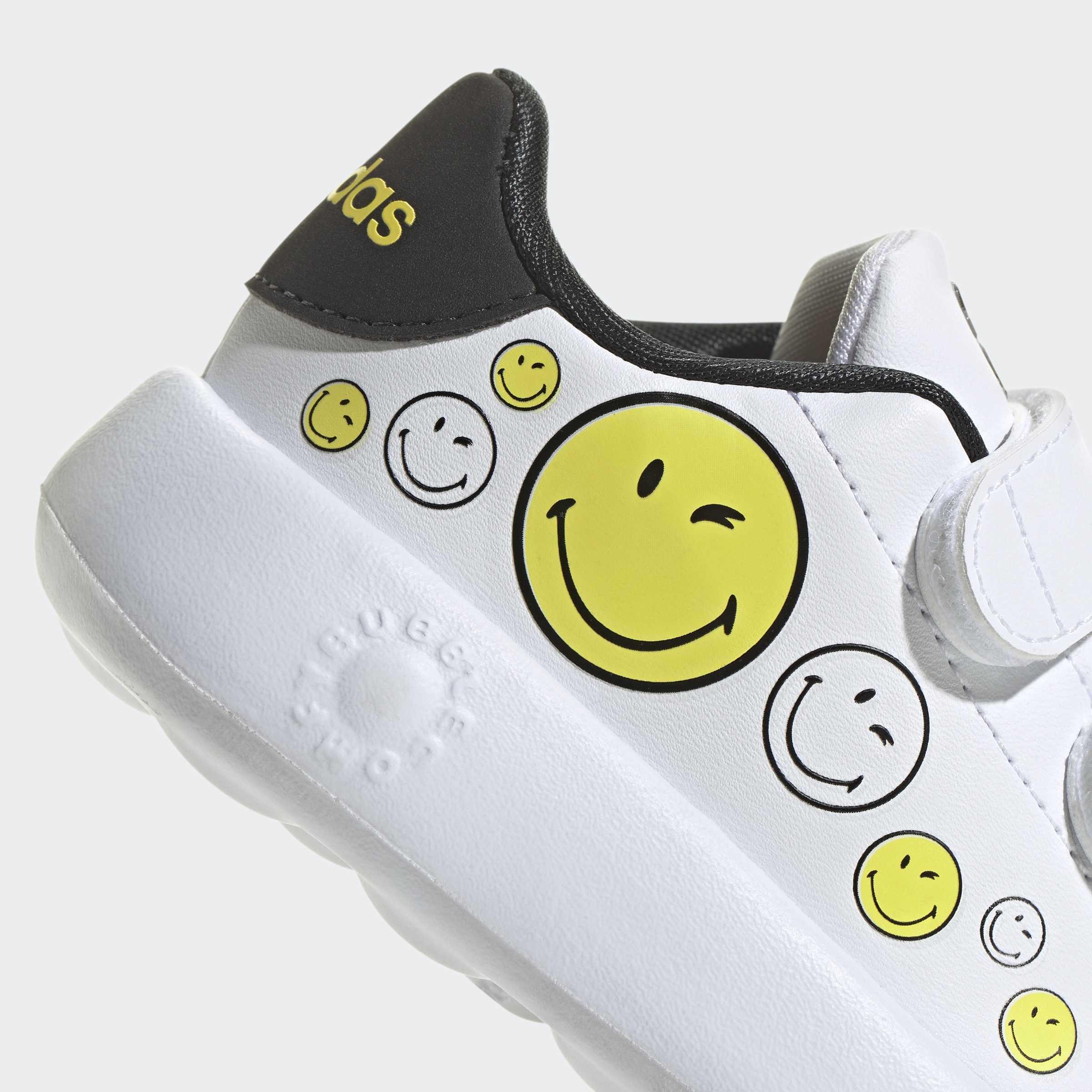 Kids Unisex Adidas Smiley Advantage Shoes, White, A901_ONE, large image number 4
