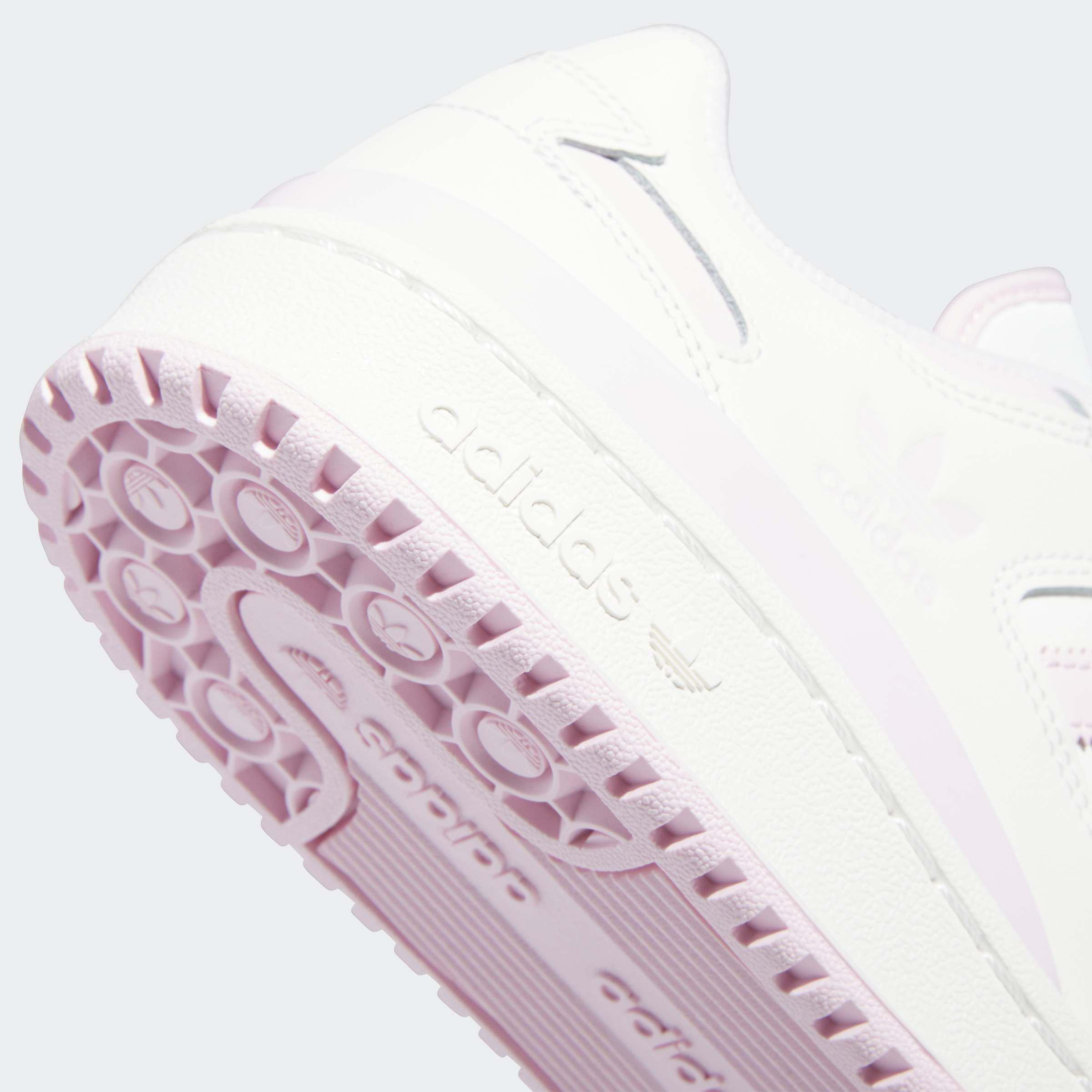 Forum Low Cl Shoes, White, A901_ONE, large image number 4