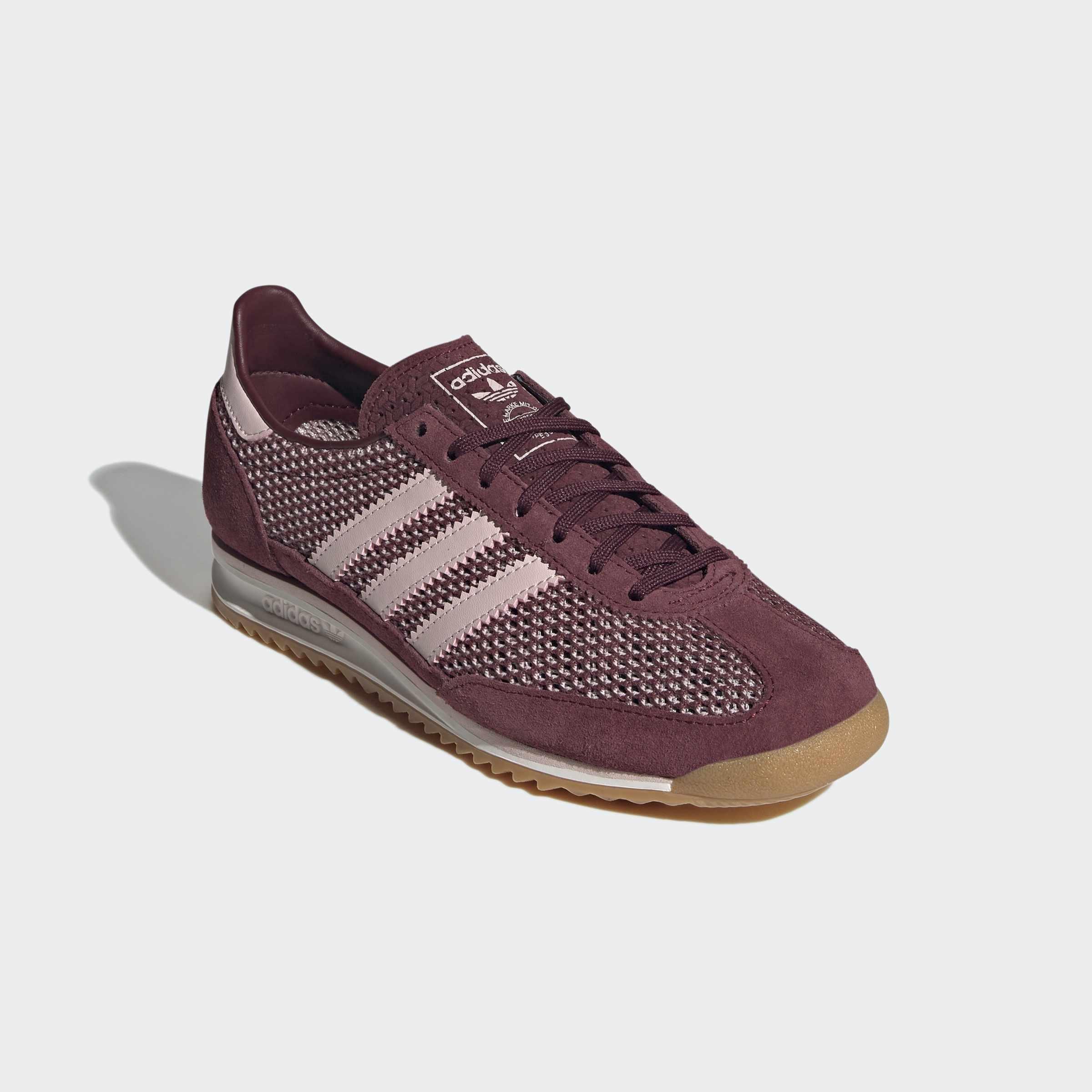 SL 72 OG Shoes, Burgundy, A901_ONE, large image number 2