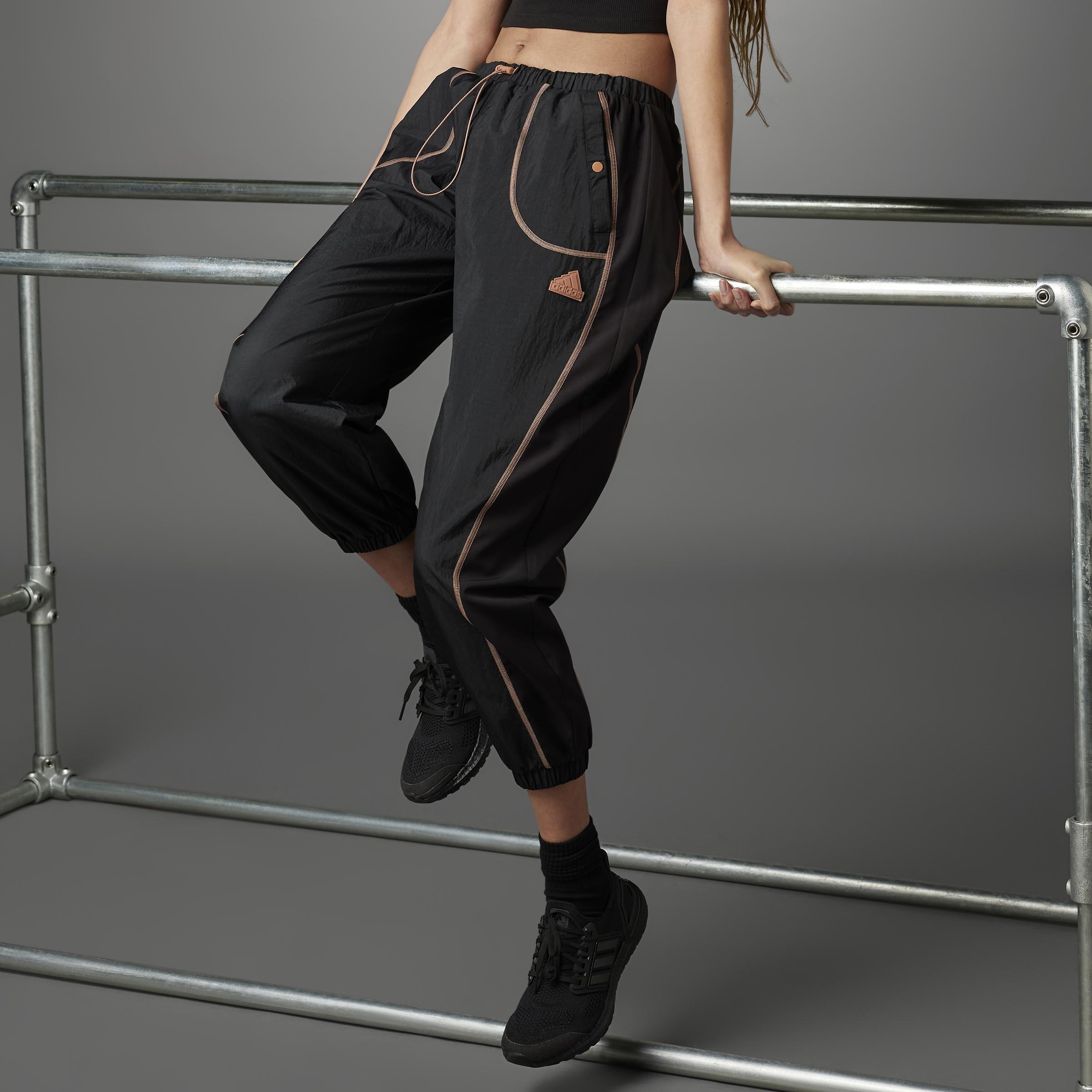 Lift Your Mind Low-Rise Tracksuit Bottoms, Black, , large image number 9